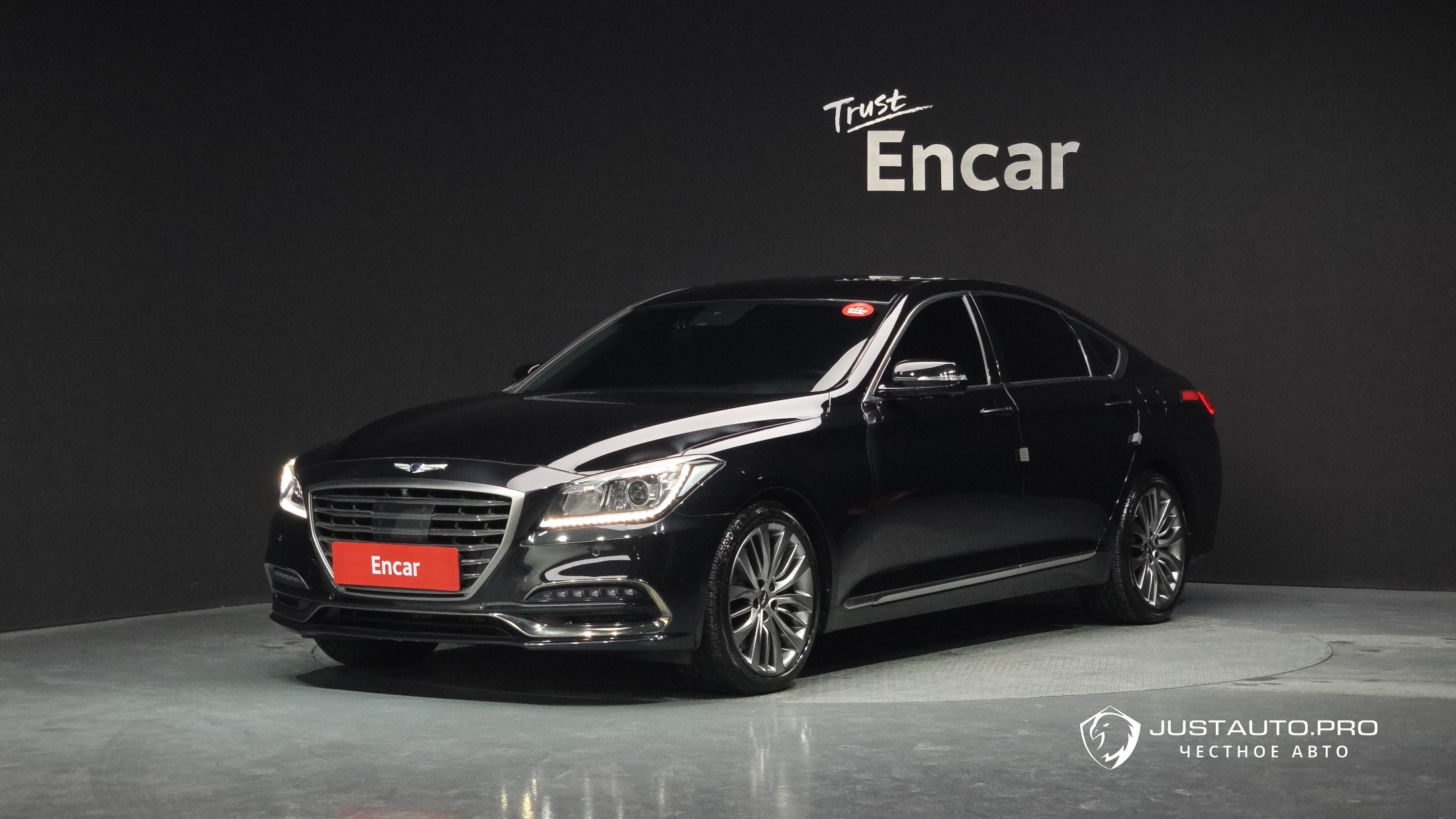 Автомобиль Genesis G80