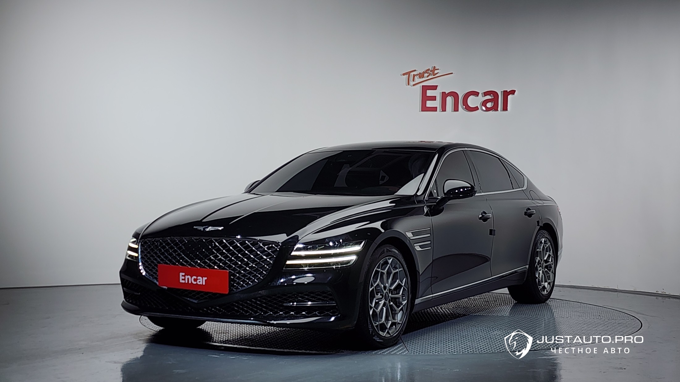 Автомобиль Genesis G80