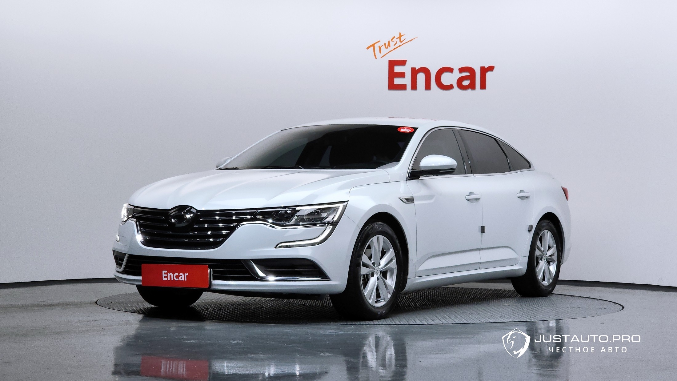 Автомобиль Renault-KoreaSamsung SM6