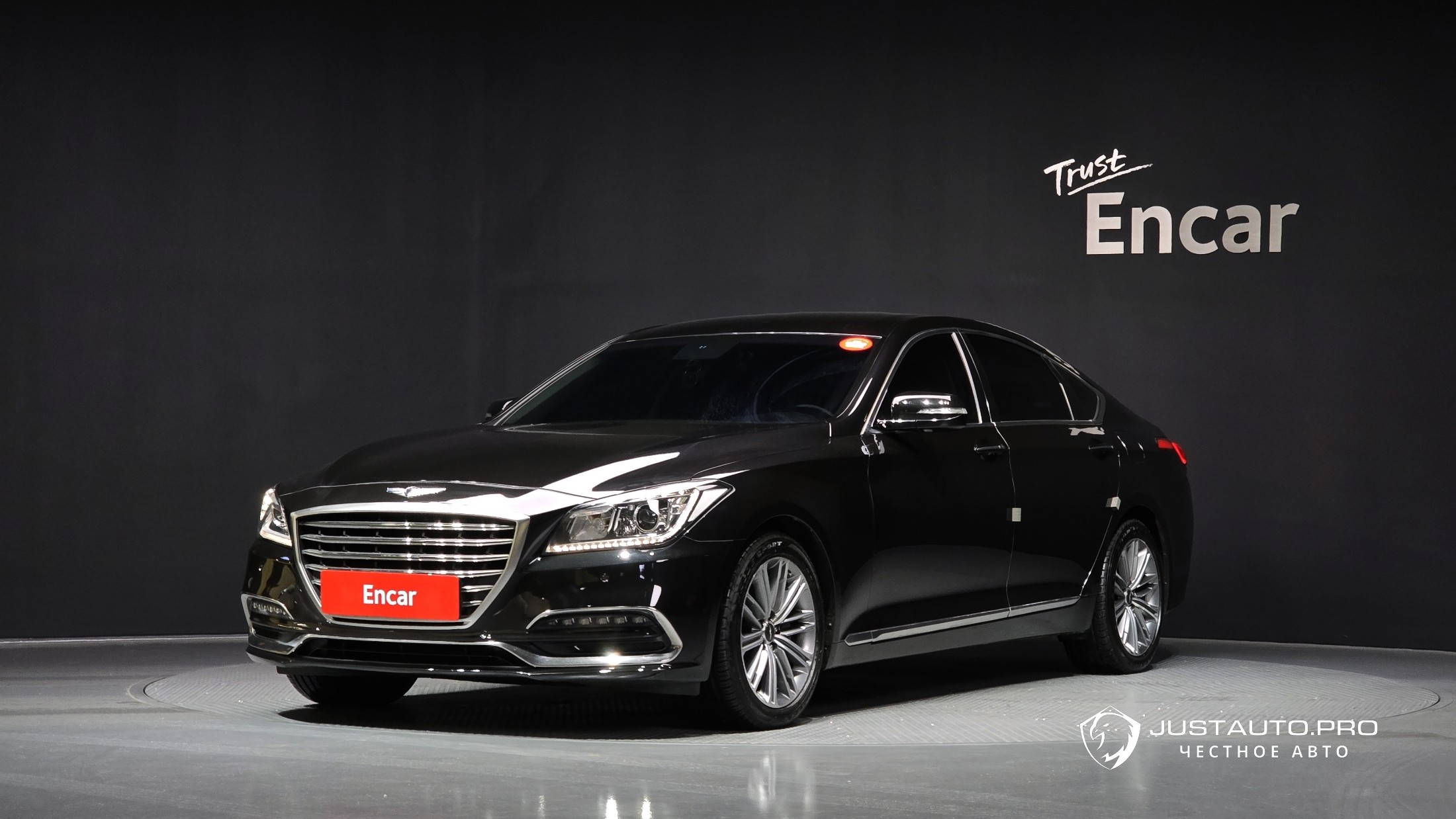 Автомобиль Genesis G80