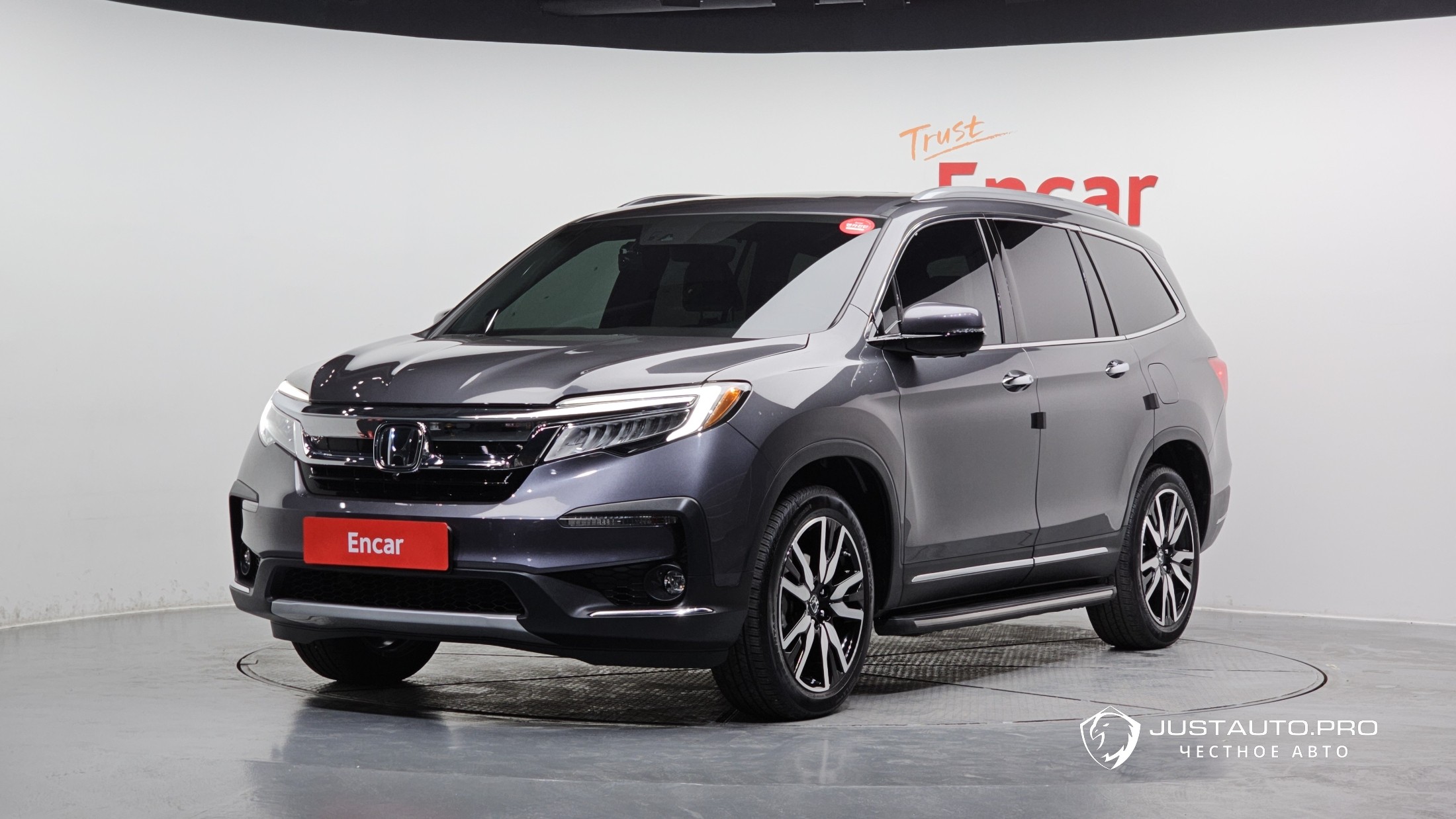 Автомобиль Honda Pilot