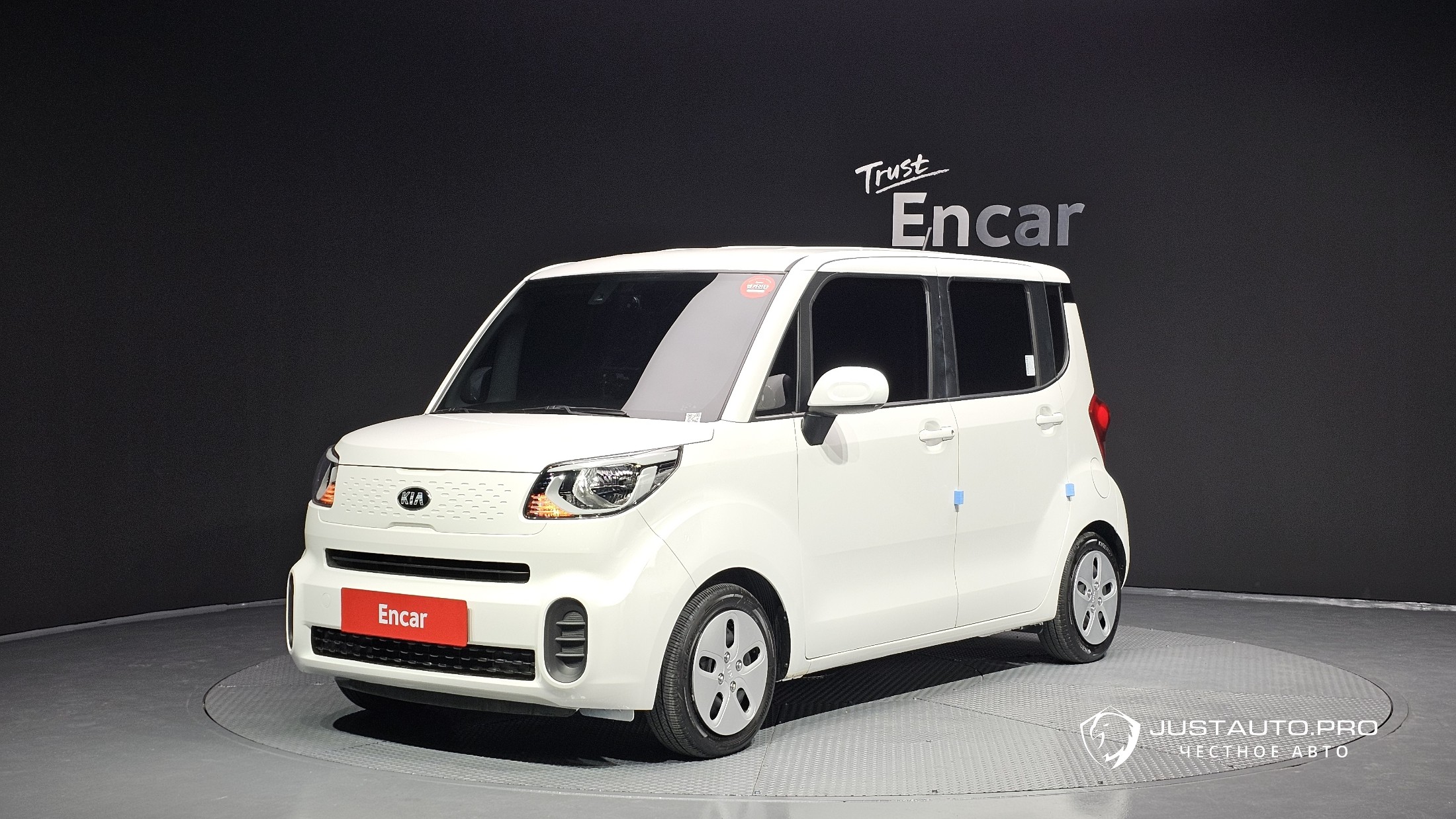 Автомобиль Kia RAY