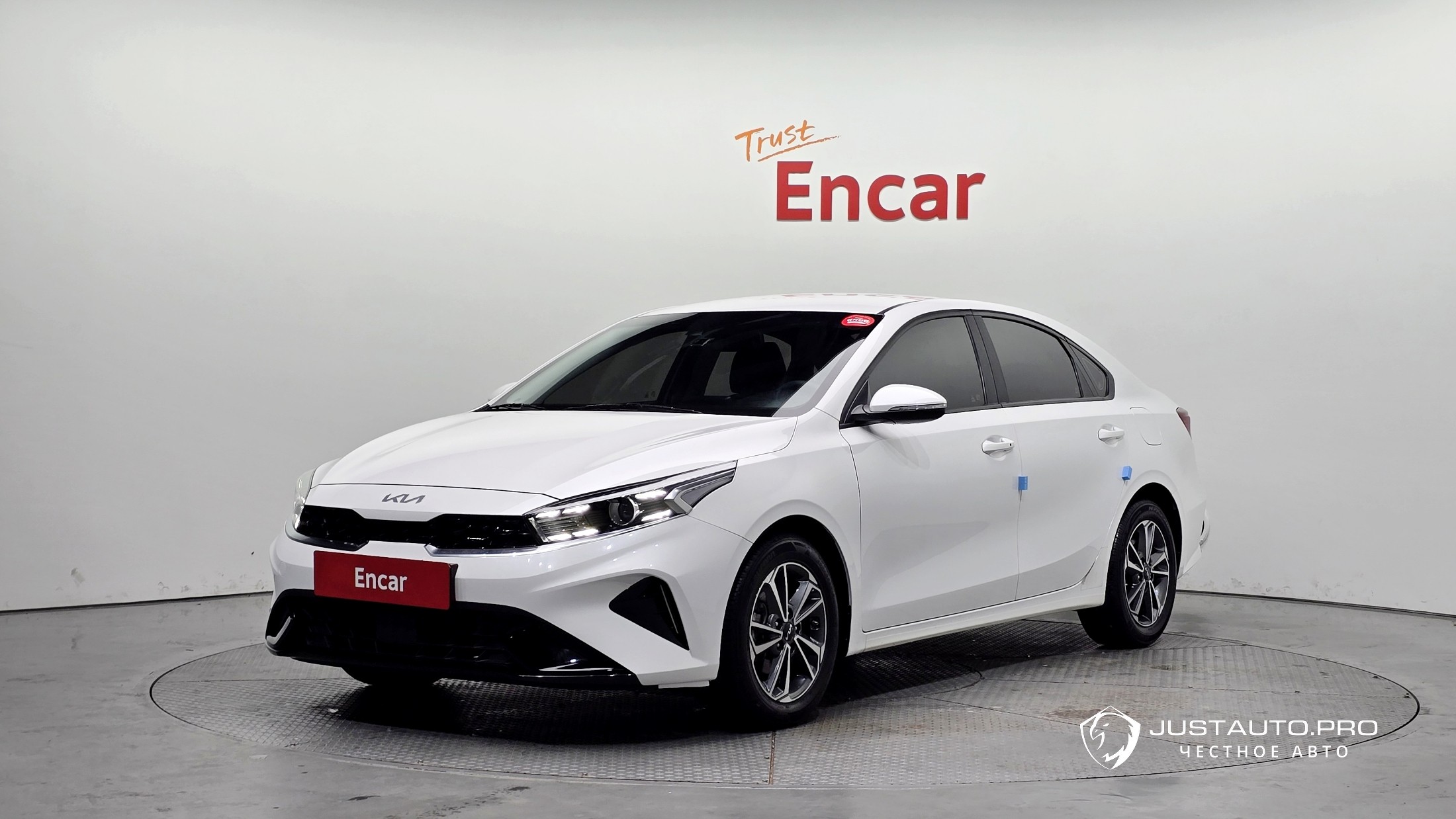 Автомобиль Kia K3