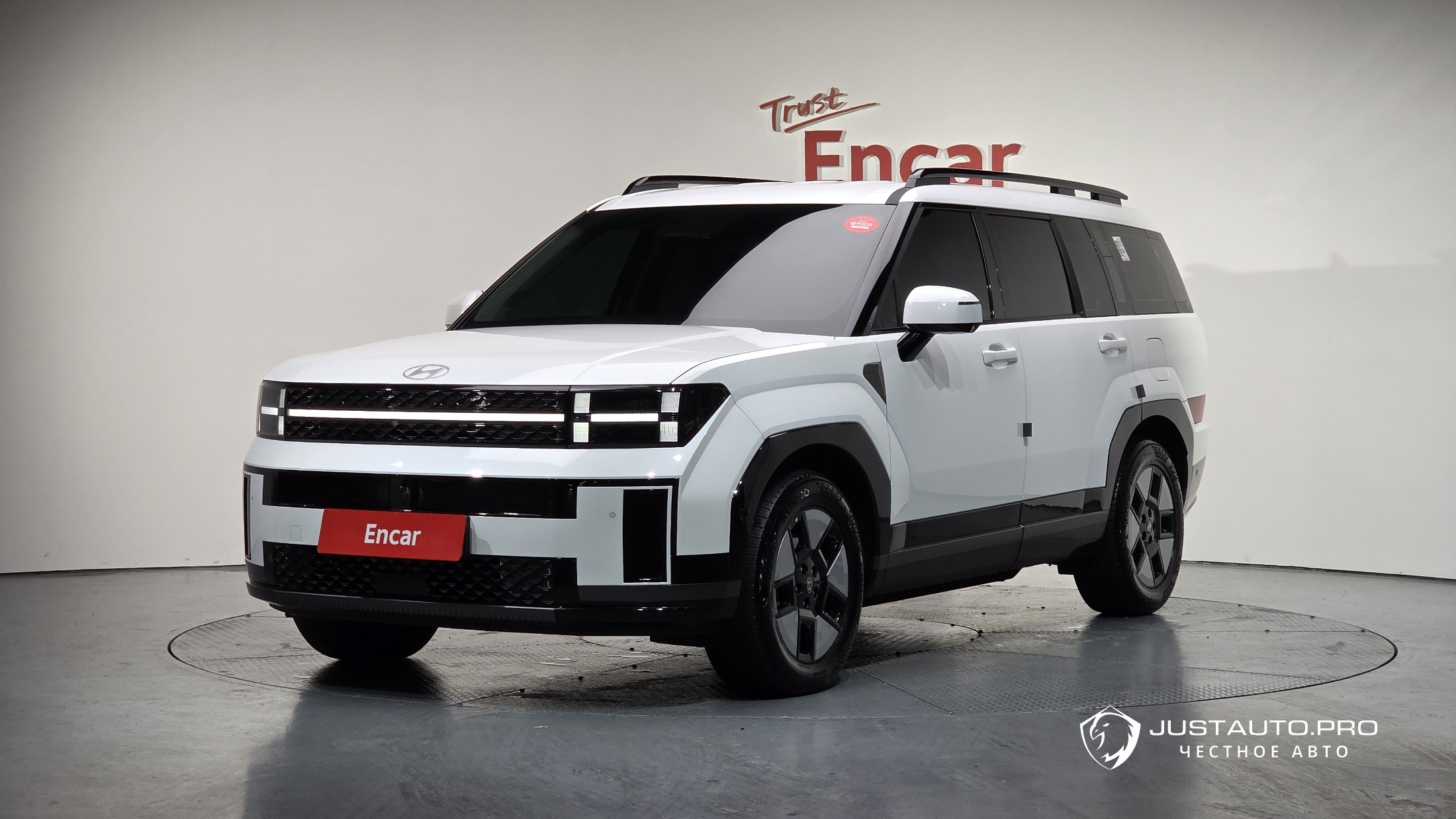 Автомобиль Hyundai Santafe