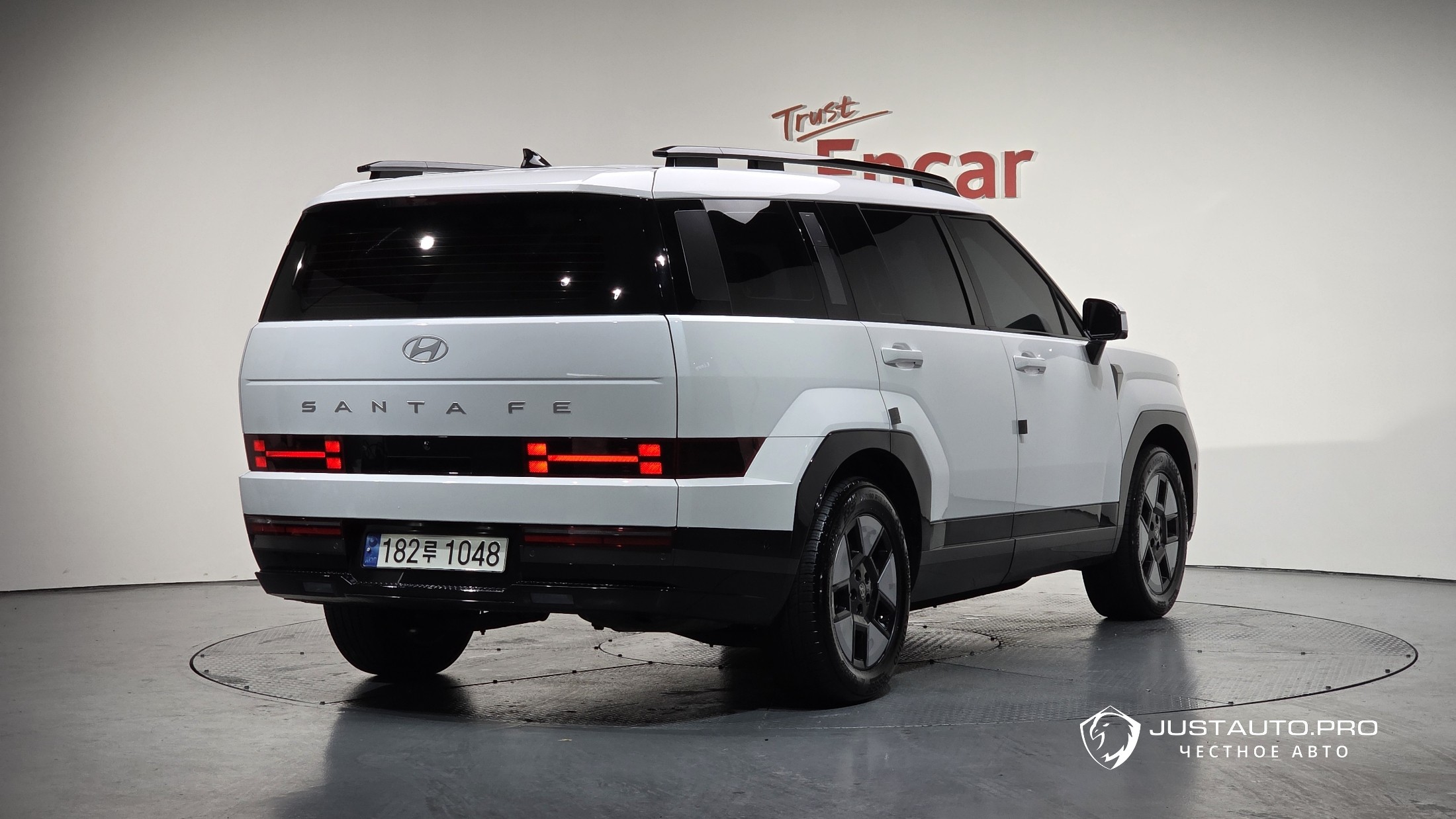 Автомобиль Hyundai Santafe