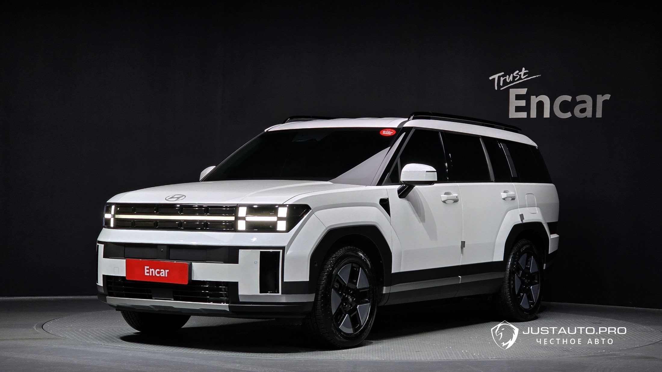 Автомобиль Hyundai Santafe