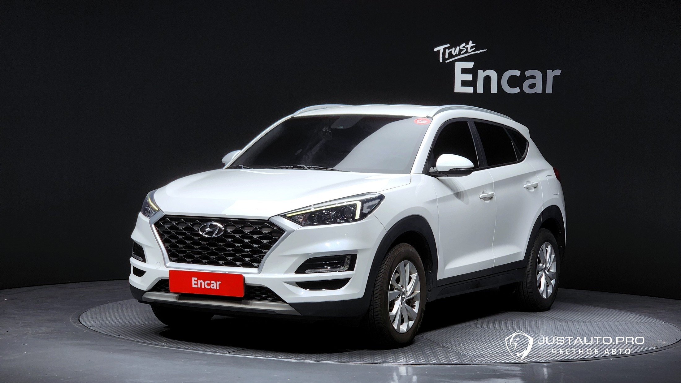 Автомобиль Hyundai Tucson
