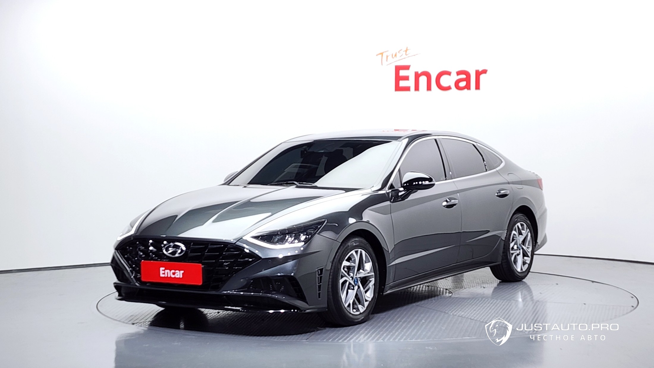 Автомобиль Hyundai Sonata