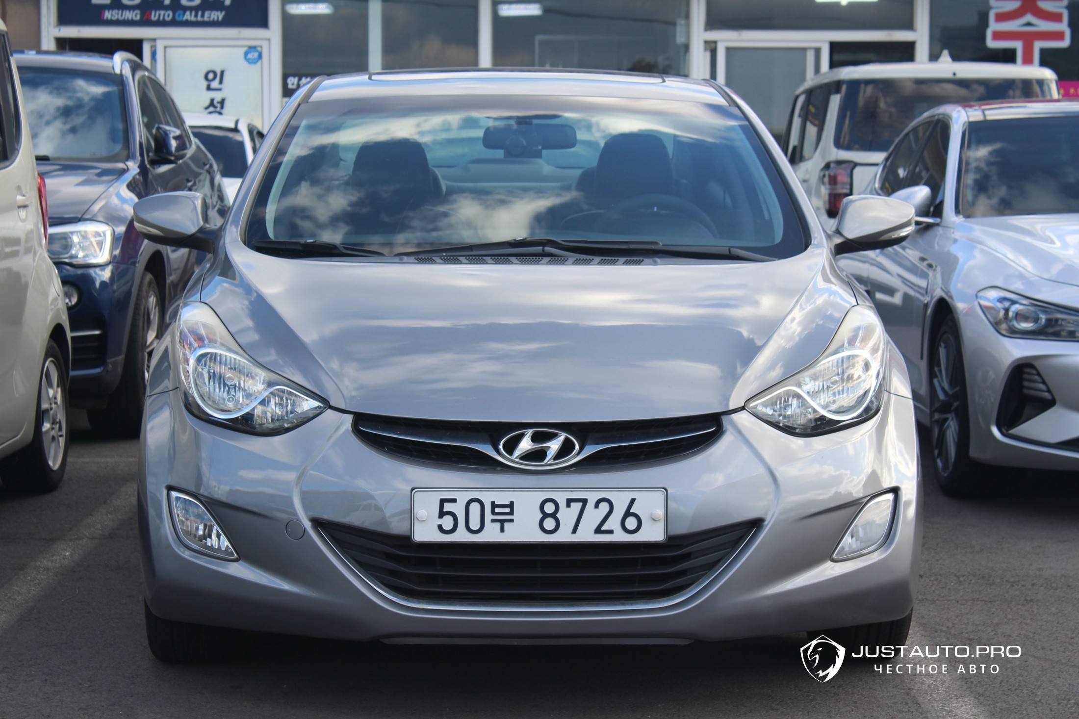 Автомобиль Hyundai AVANTE