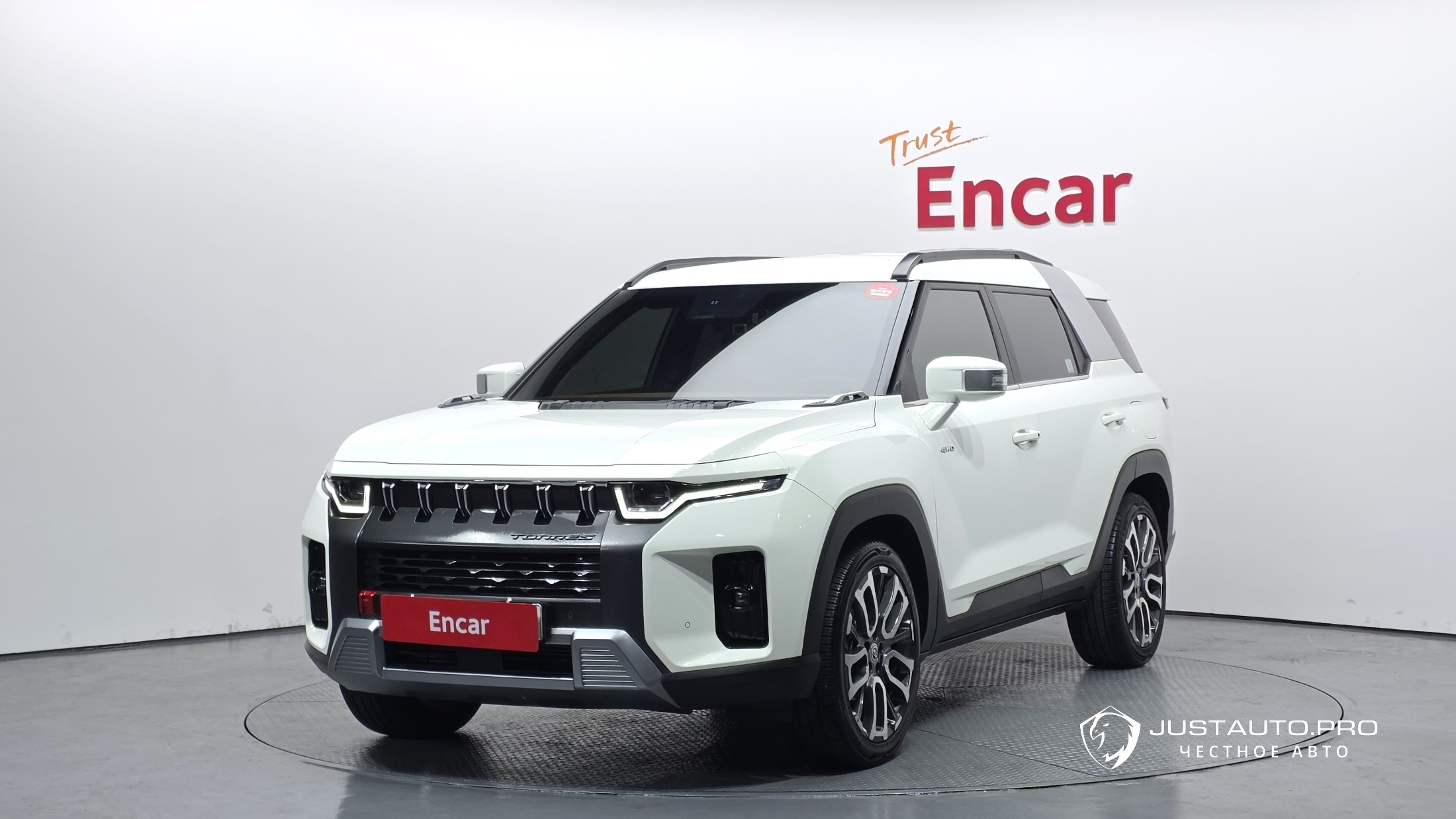 Автомобиль KG_Mobility_Ssangyong Torres