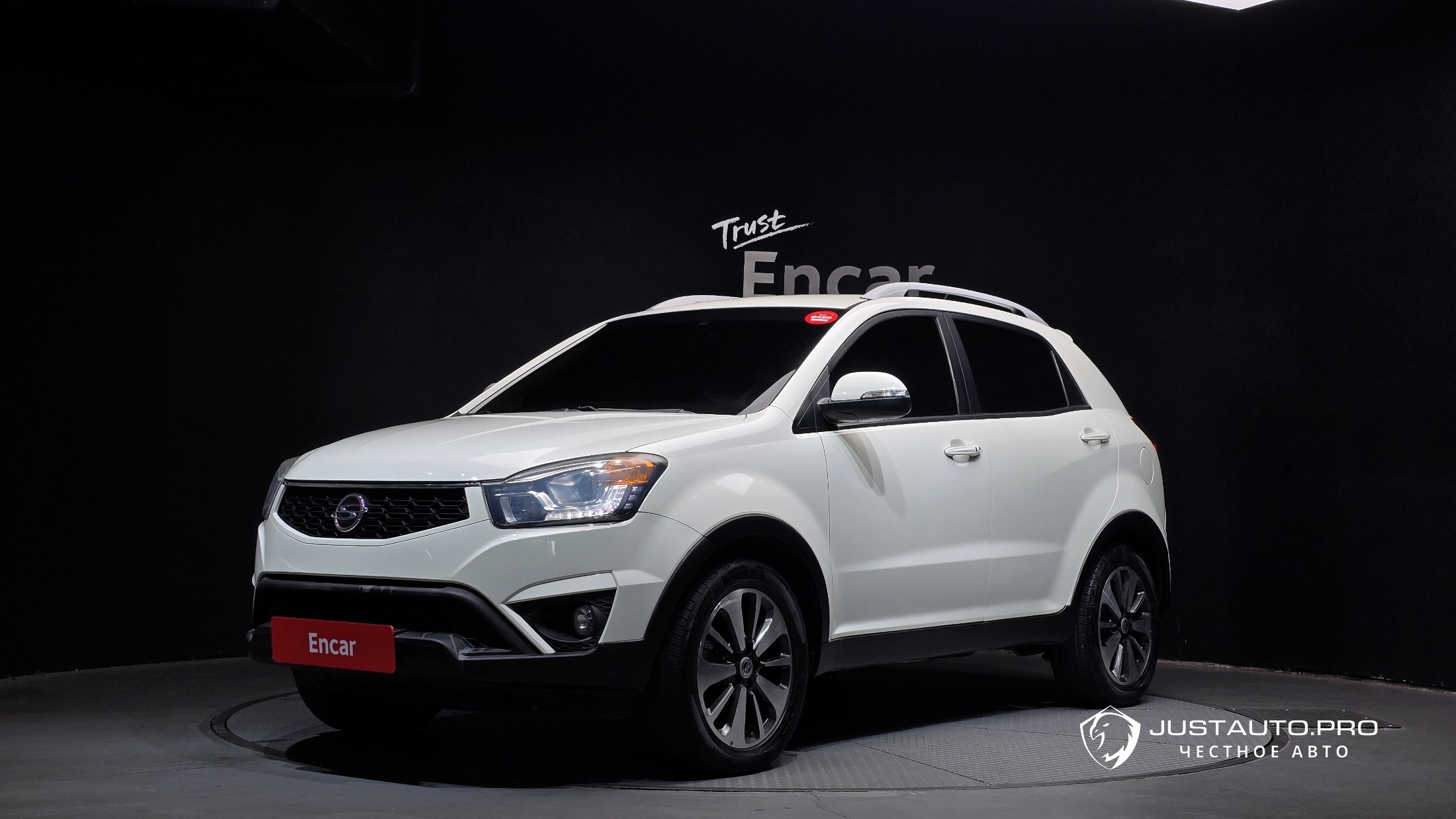 Автомобиль KG_Mobility_Ssangyong KORANDO