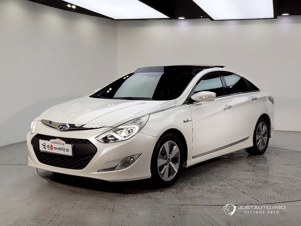 Автомобиль Hyundai Sonata