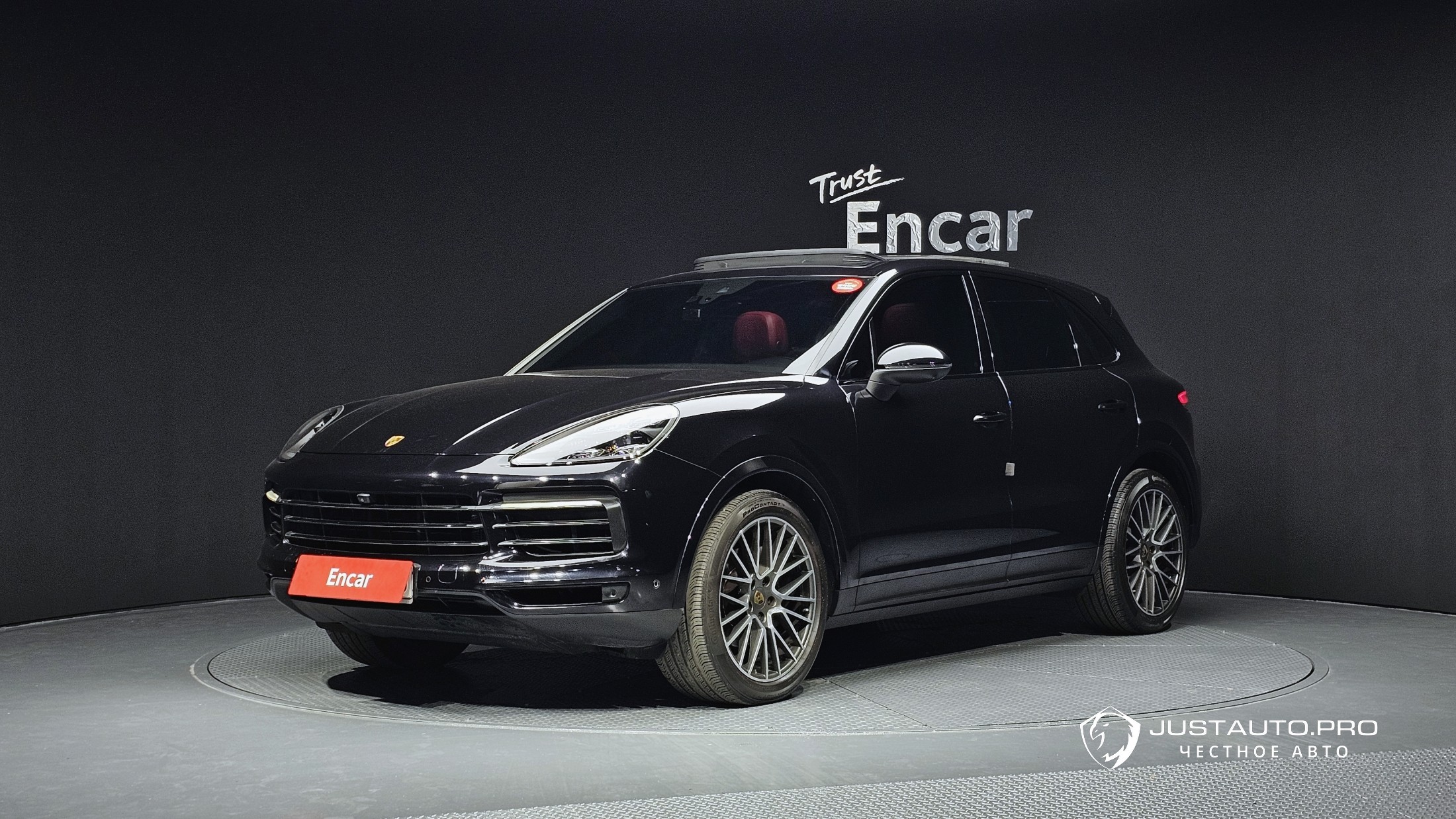 Автомобиль Porsche Cayenne