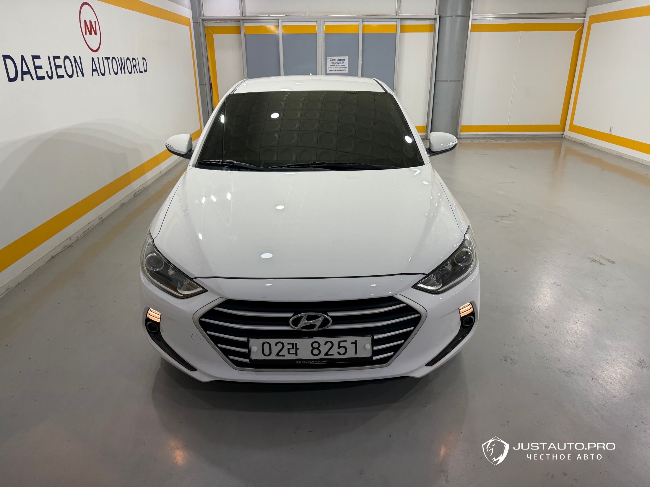 Автомобиль Hyundai AVANTE