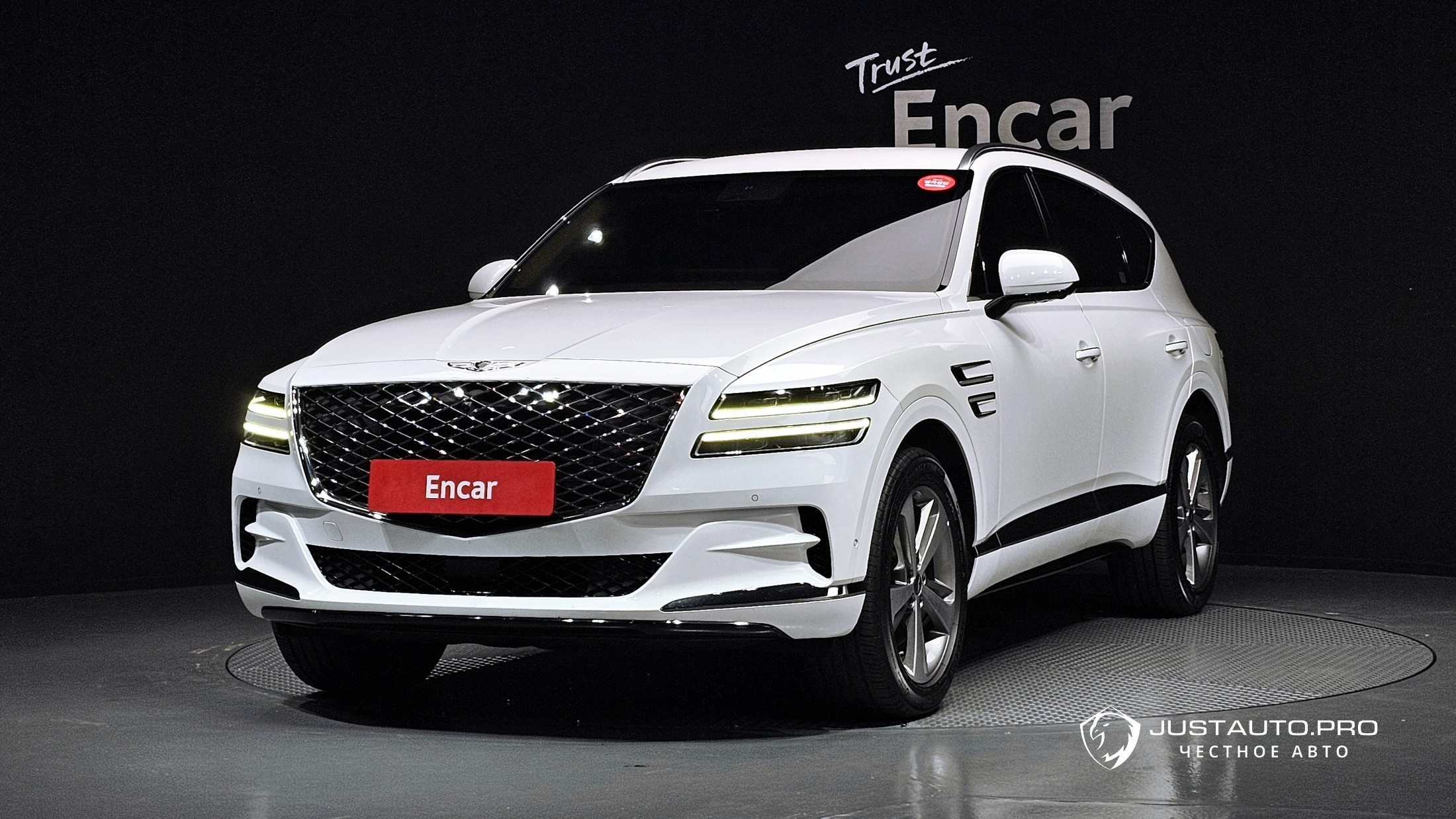 Автомобиль Genesis GV80