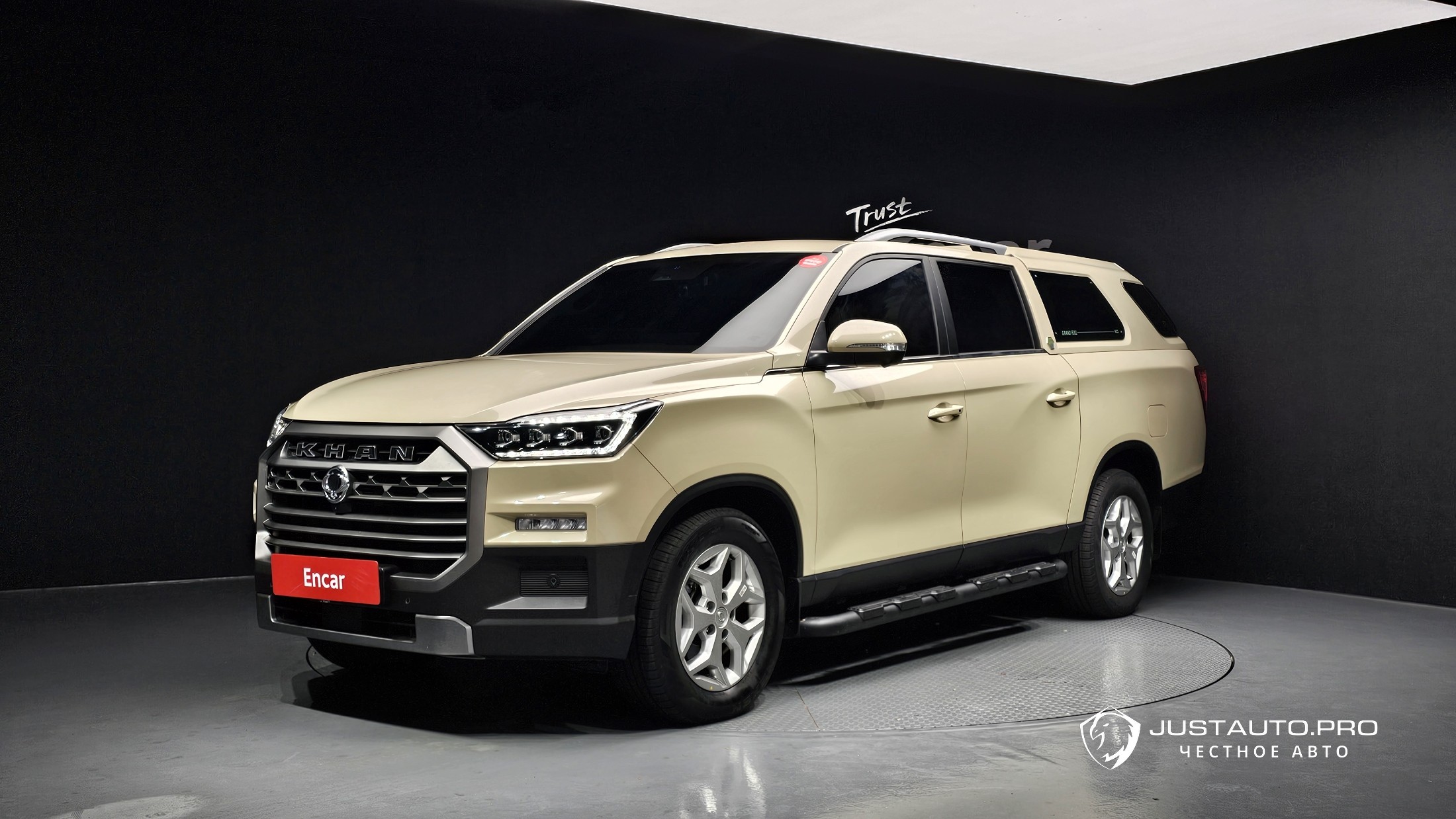 Автомобиль KG_Mobility_Ssangyong Rexton