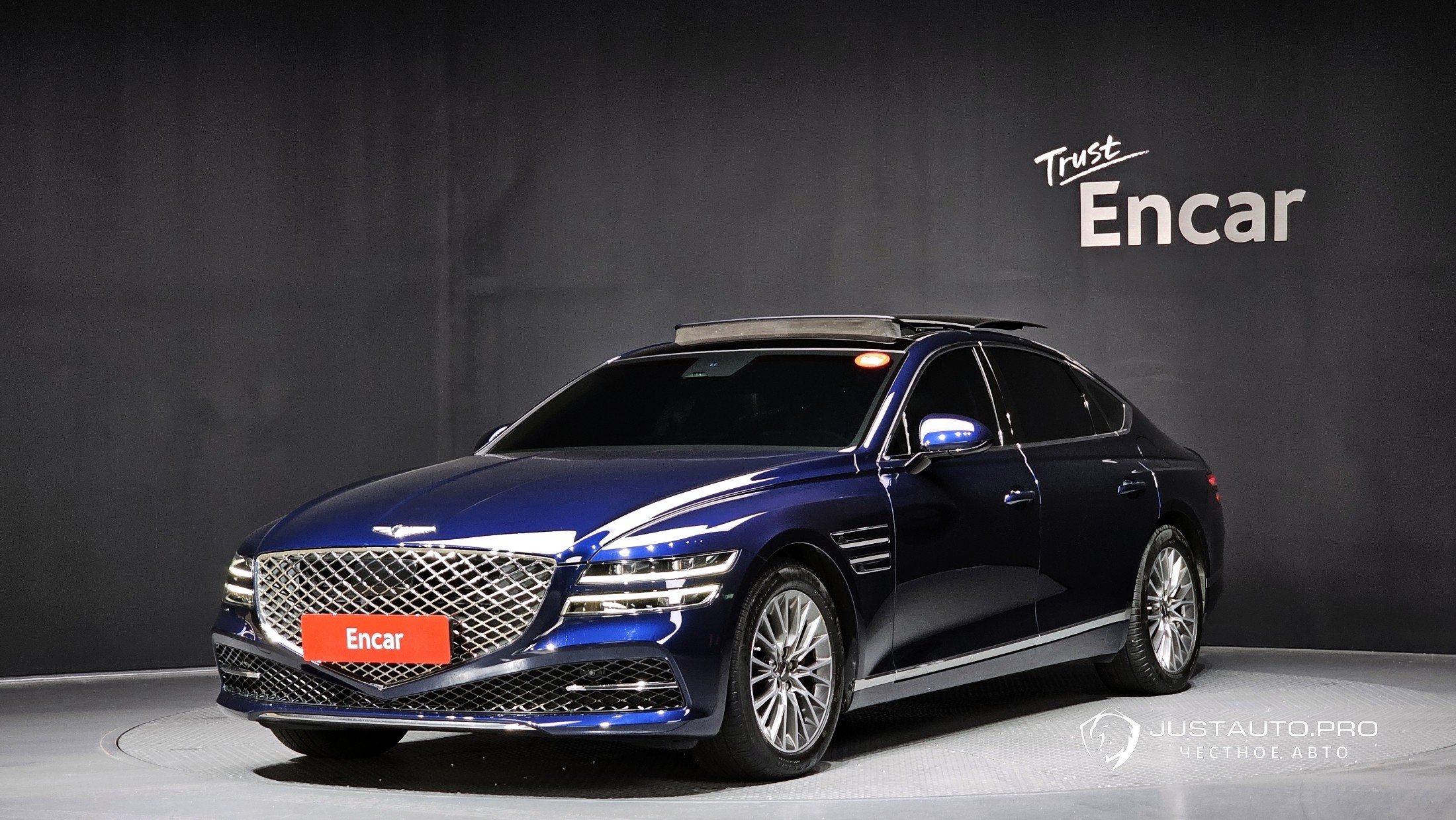 Автомобиль Genesis G80