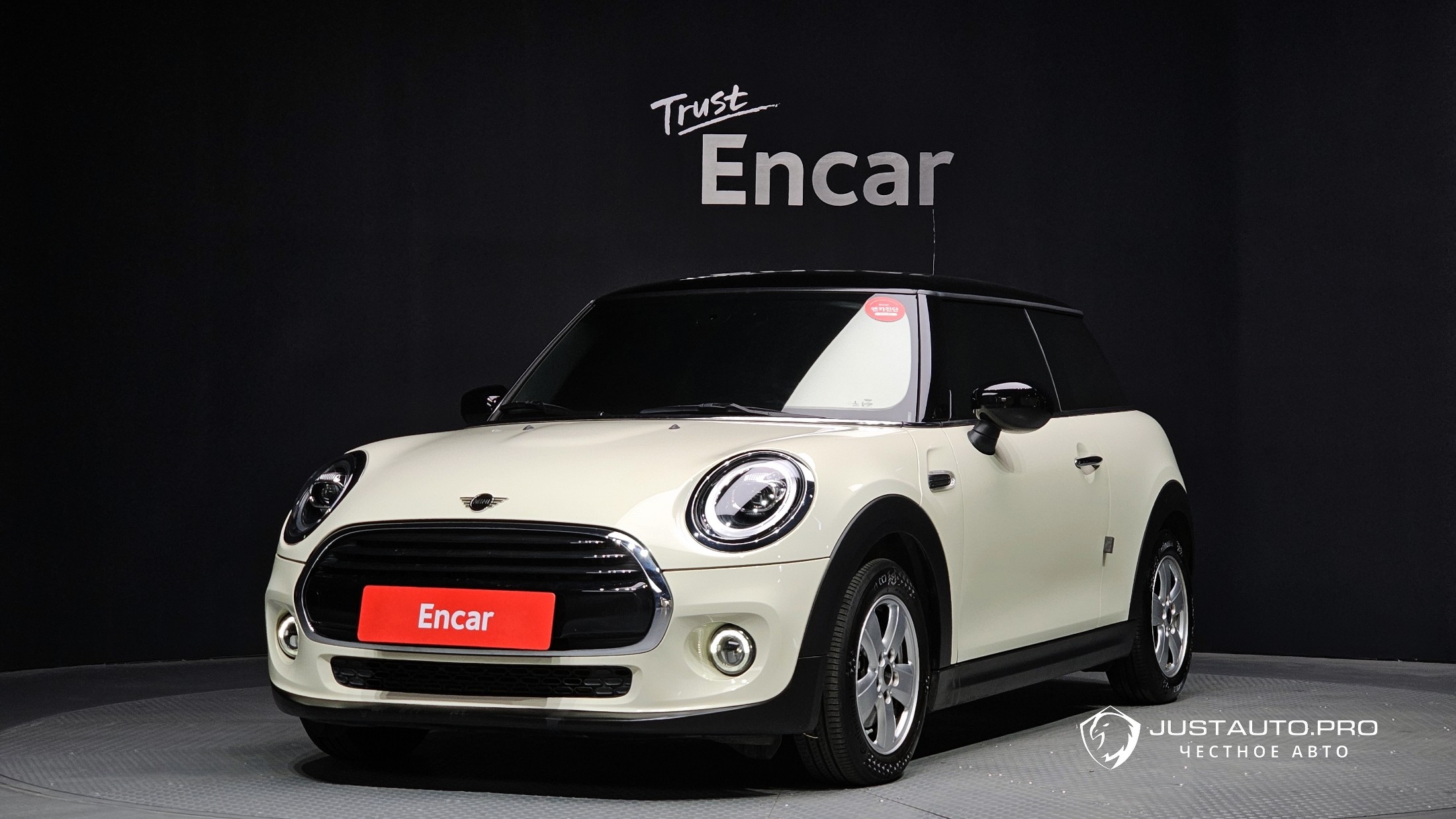 Автомобиль Mini Cooper