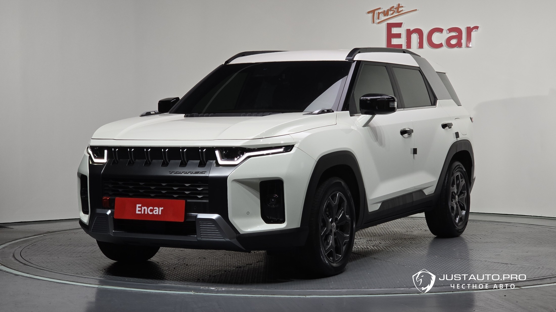 Автомобиль KG_Mobility_Ssangyong Torres