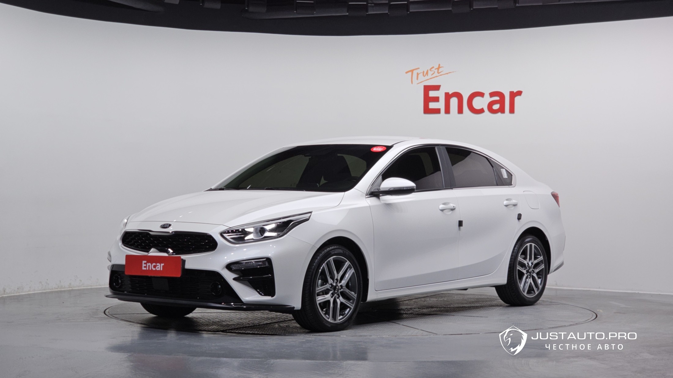 Автомобиль Kia K3