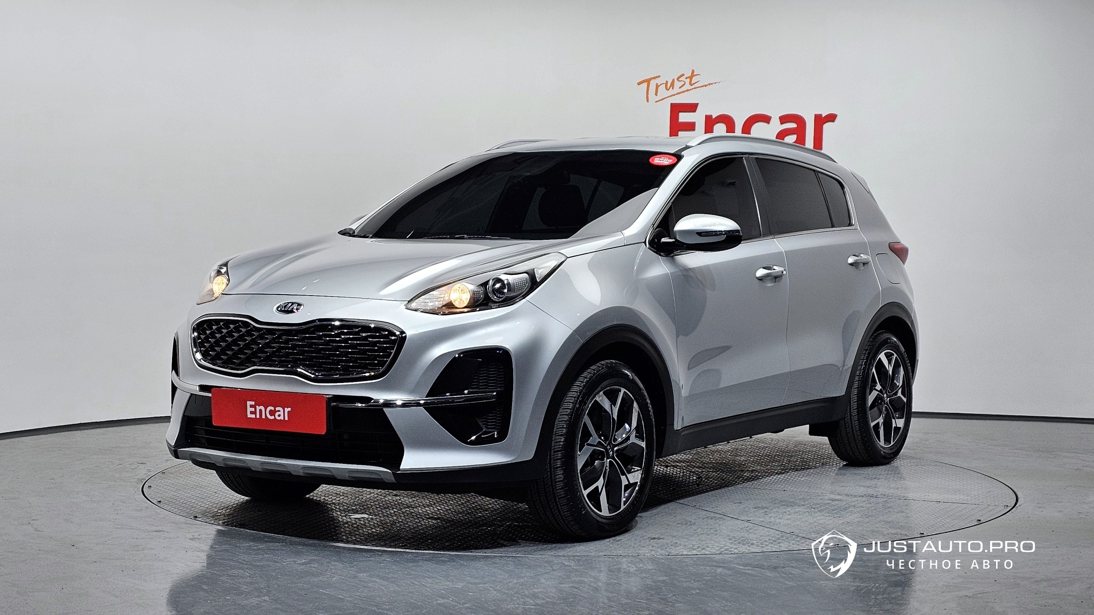 Автомобиль Kia Sportage
