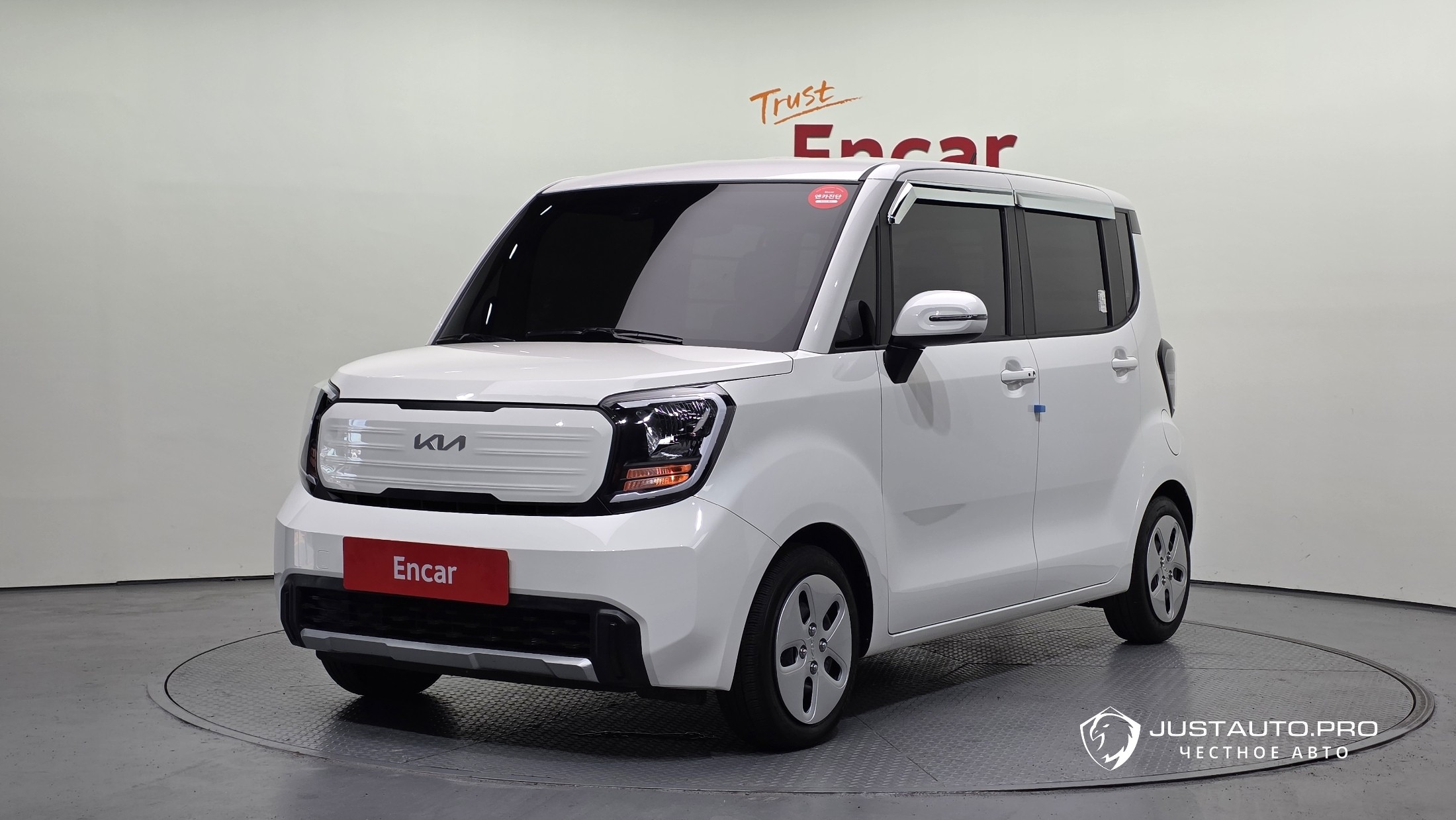 Автомобиль Kia RAY