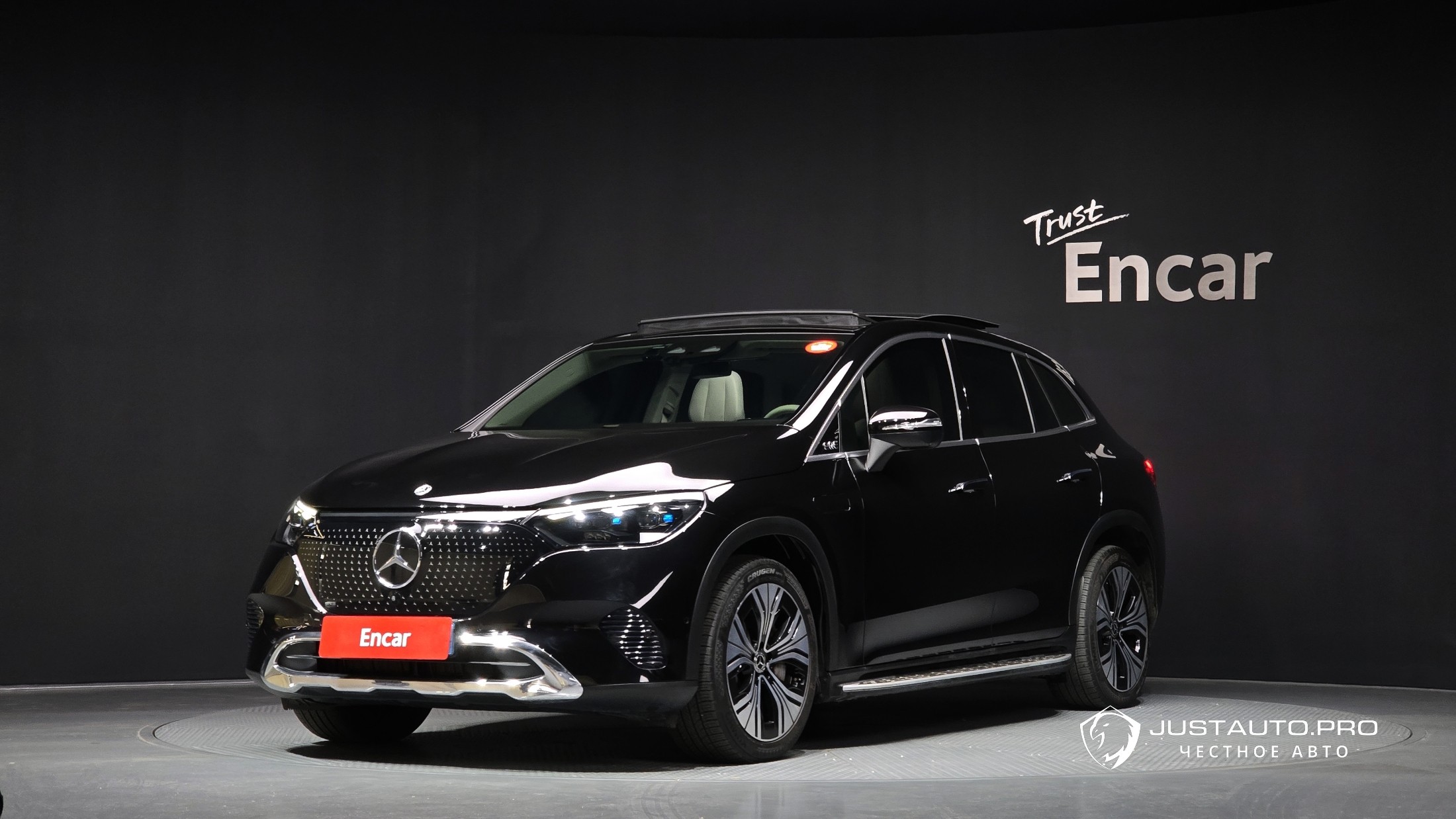 Автомобиль Mercedes-Benz EQE