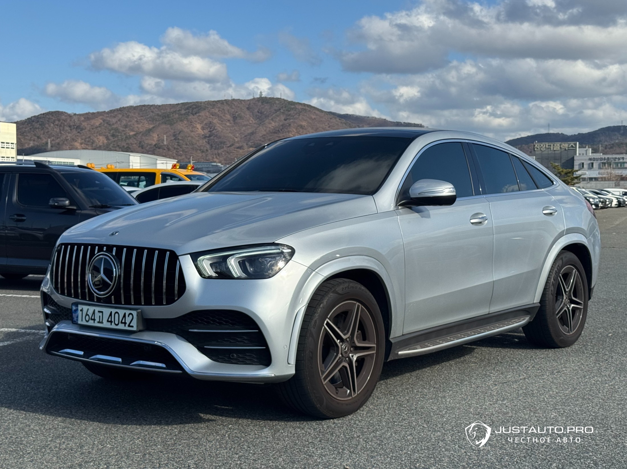 Автомобиль Mercedes-Benz GLE-Class