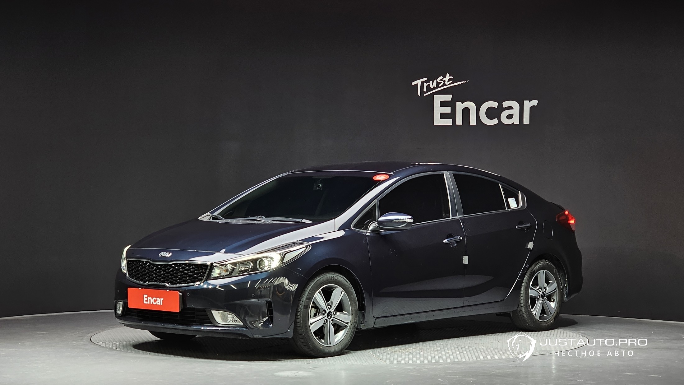 Автомобиль Kia K3