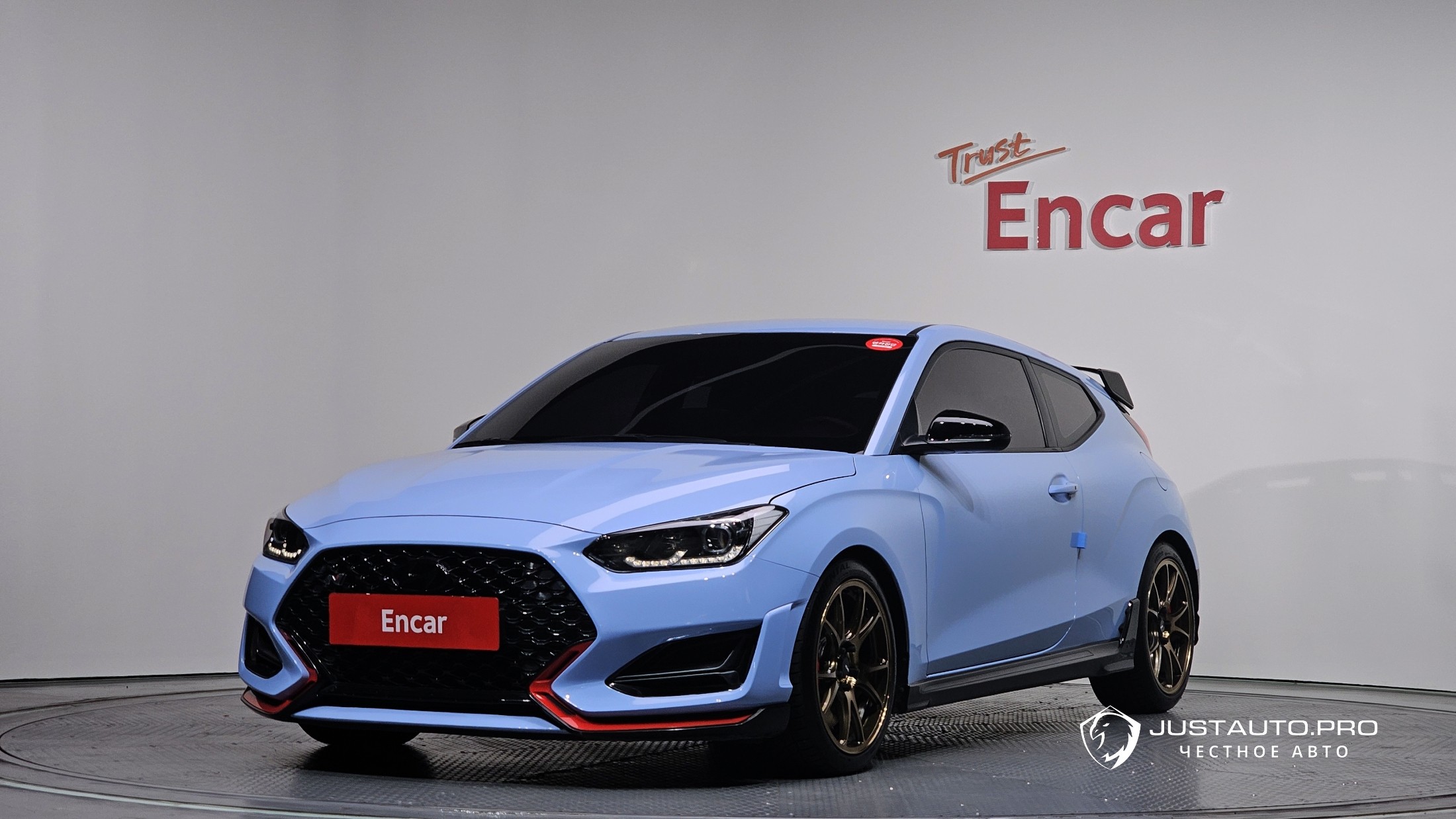 Автомобиль Hyundai Veloster