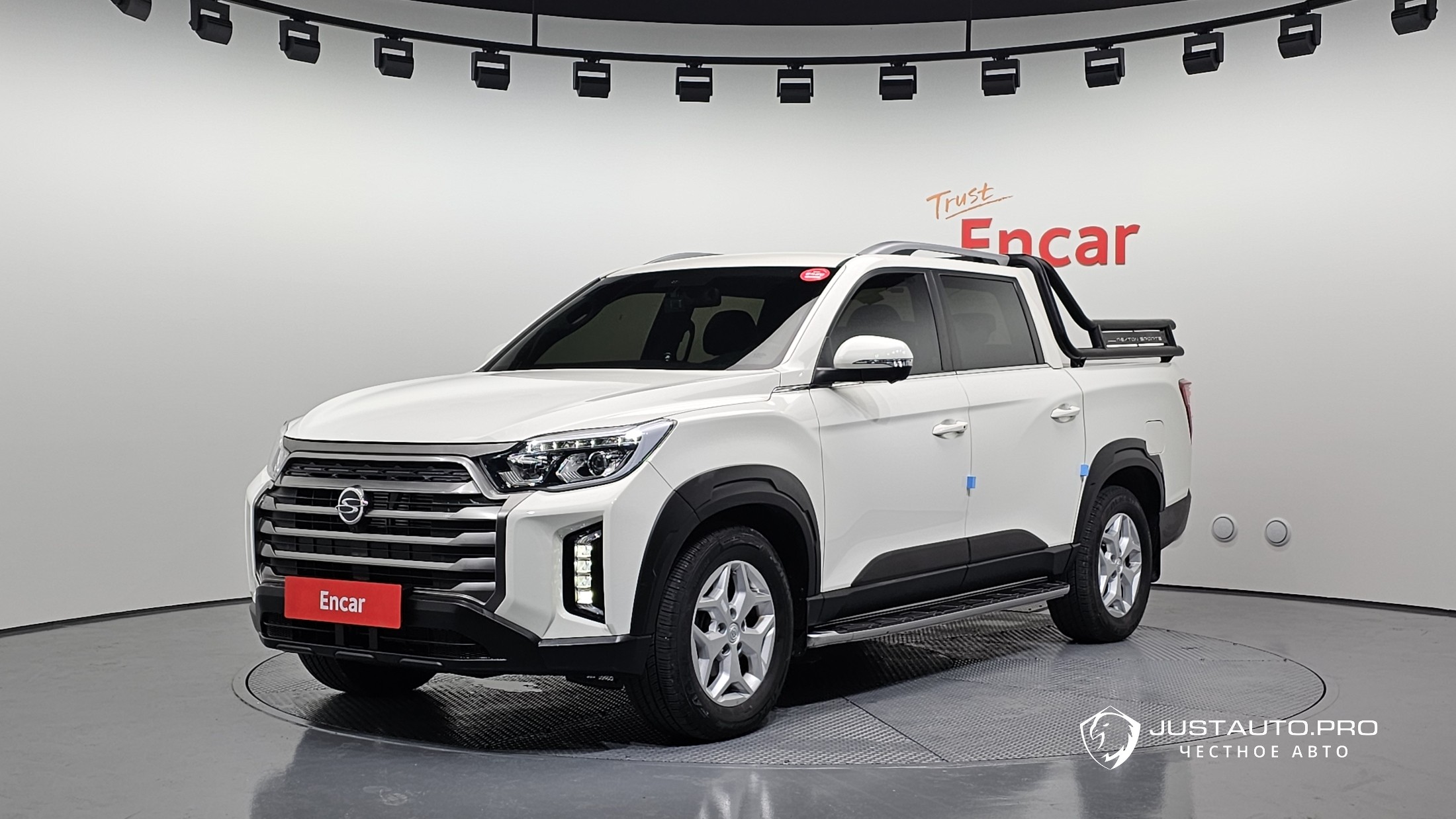 Автомобиль KG_Mobility_Ssangyong Rexton