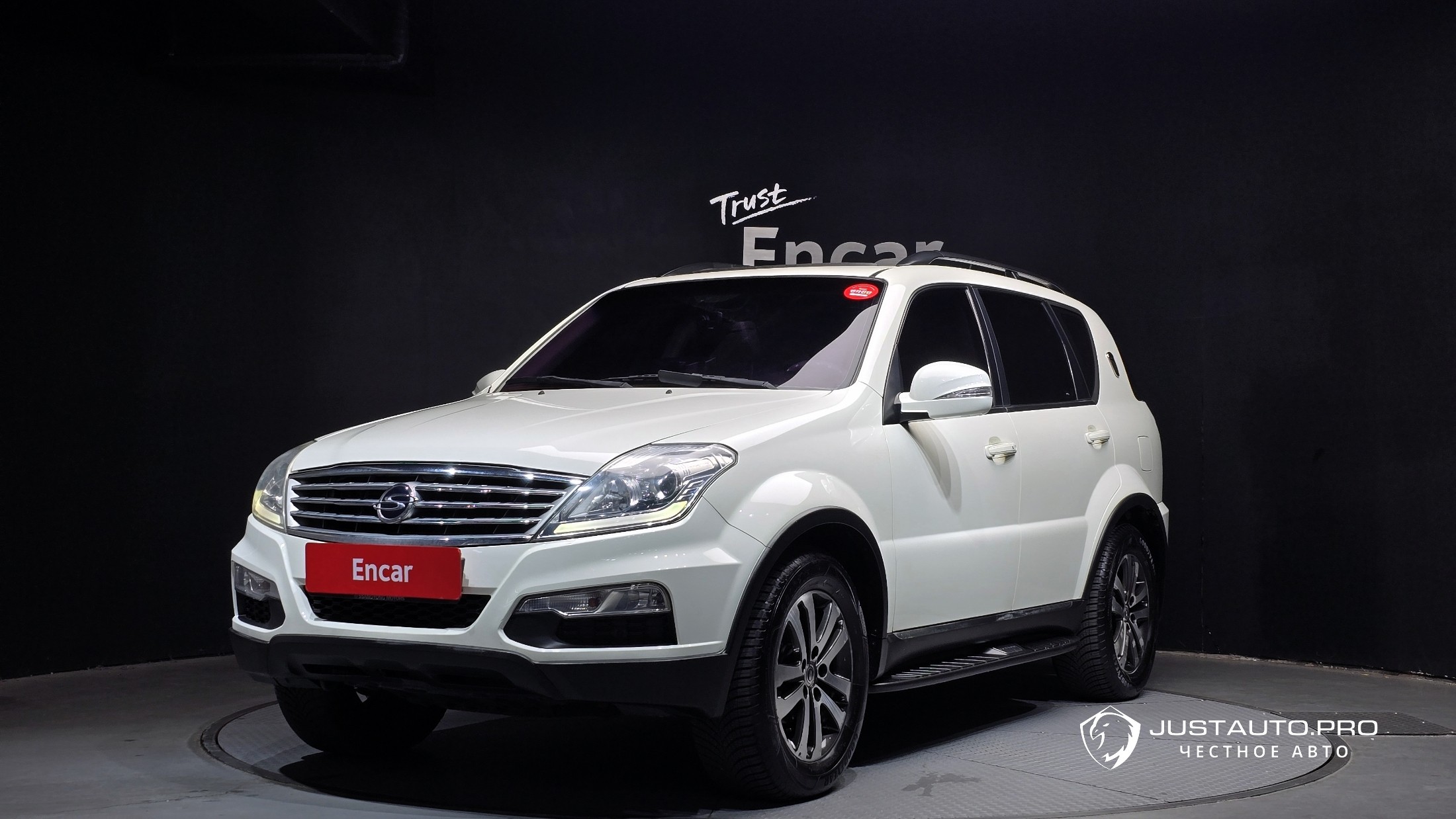Автомобиль KG_Mobility_Ssangyong Rexton