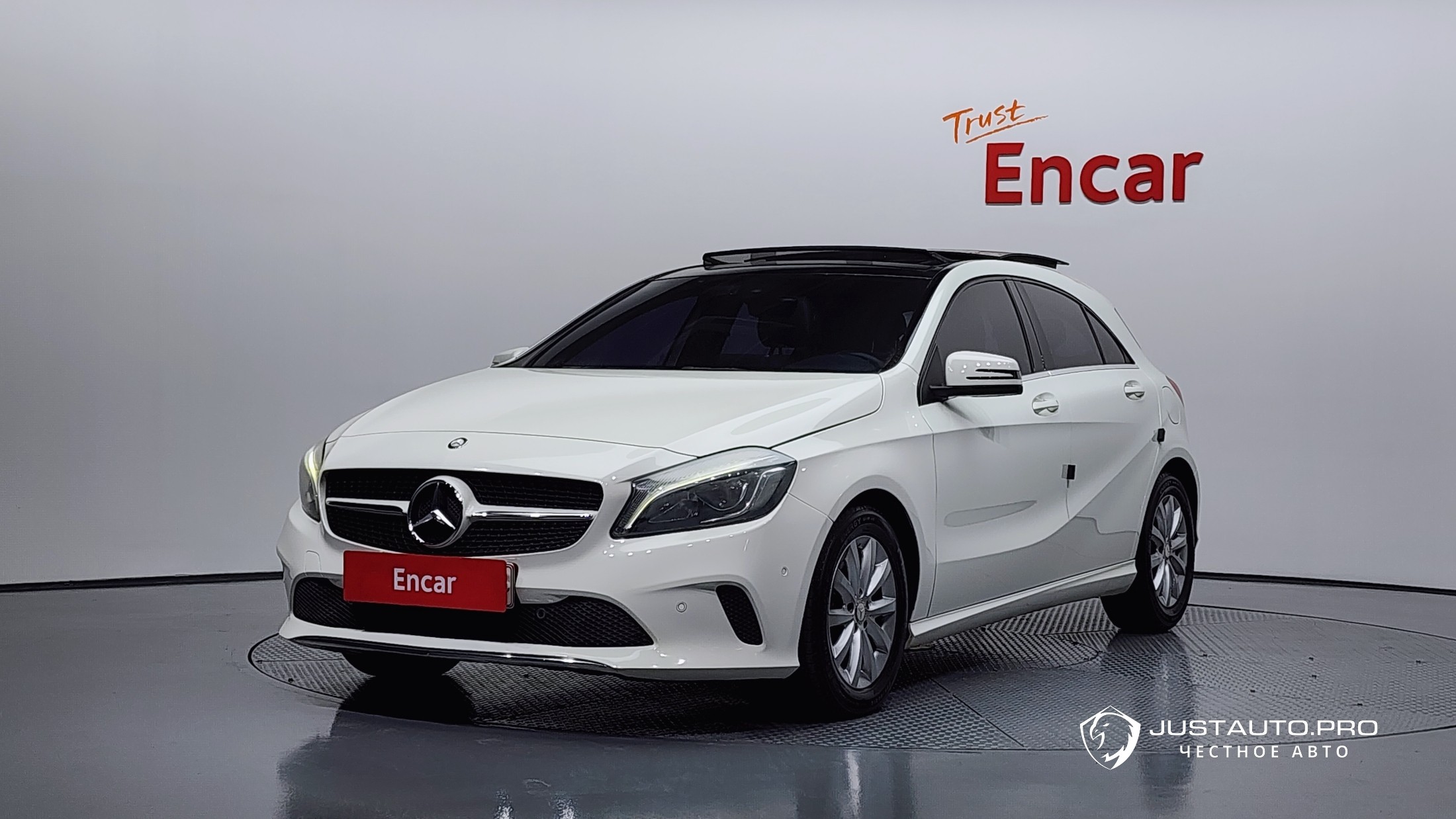 Автомобиль Mercedes-Benz A-Class