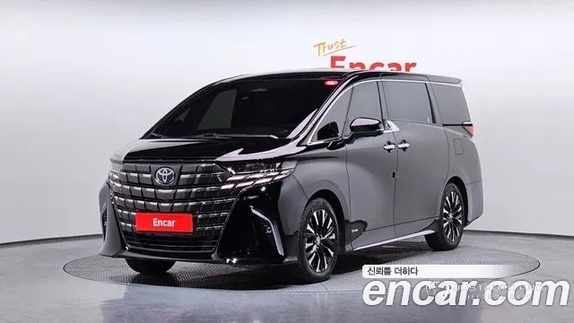 Автомобиль Toyota Alphard
