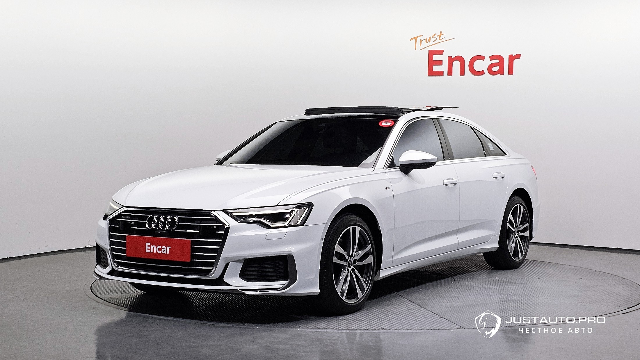 Автомобиль Audi A6