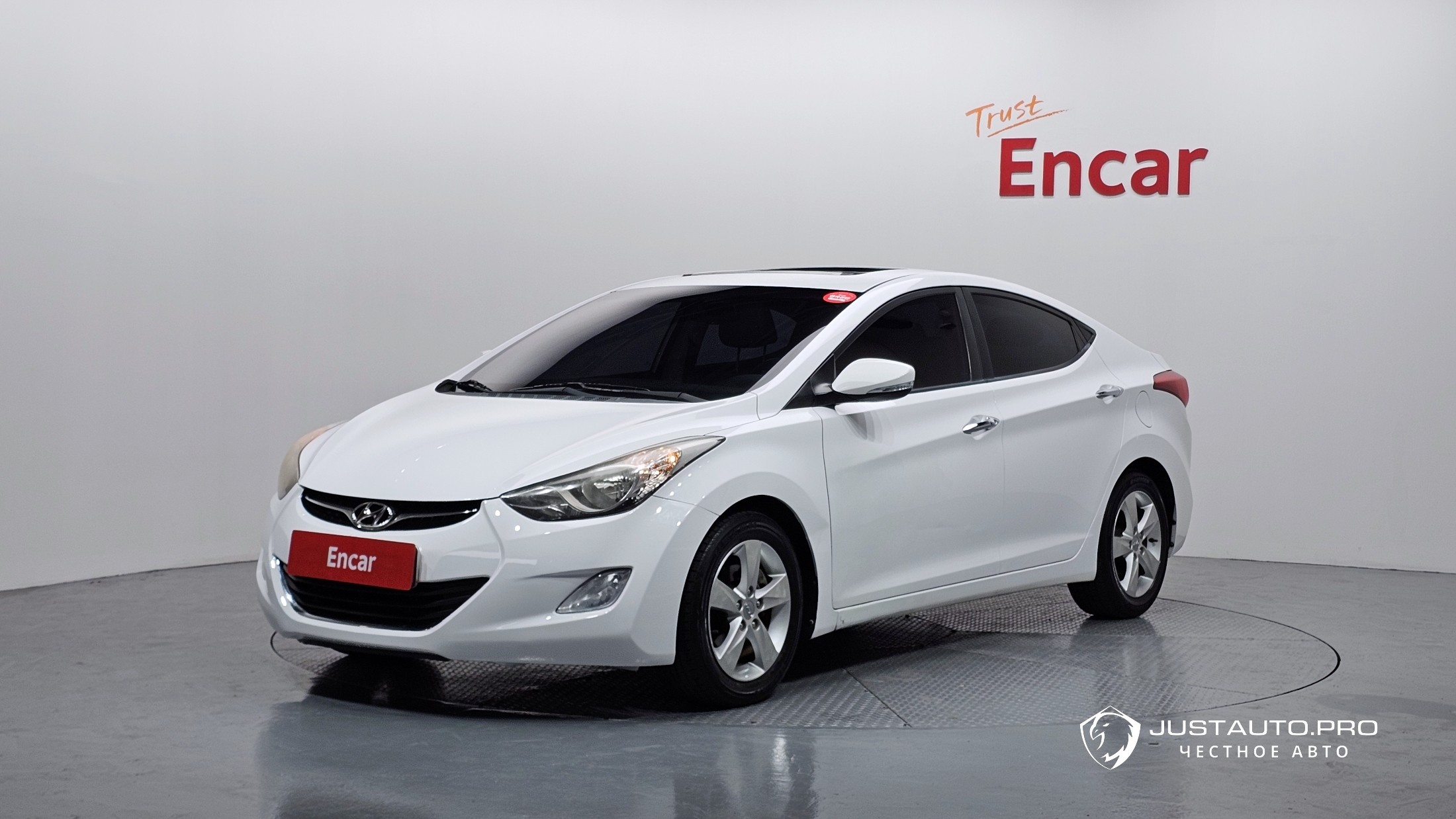 Автомобиль Hyundai AVANTE