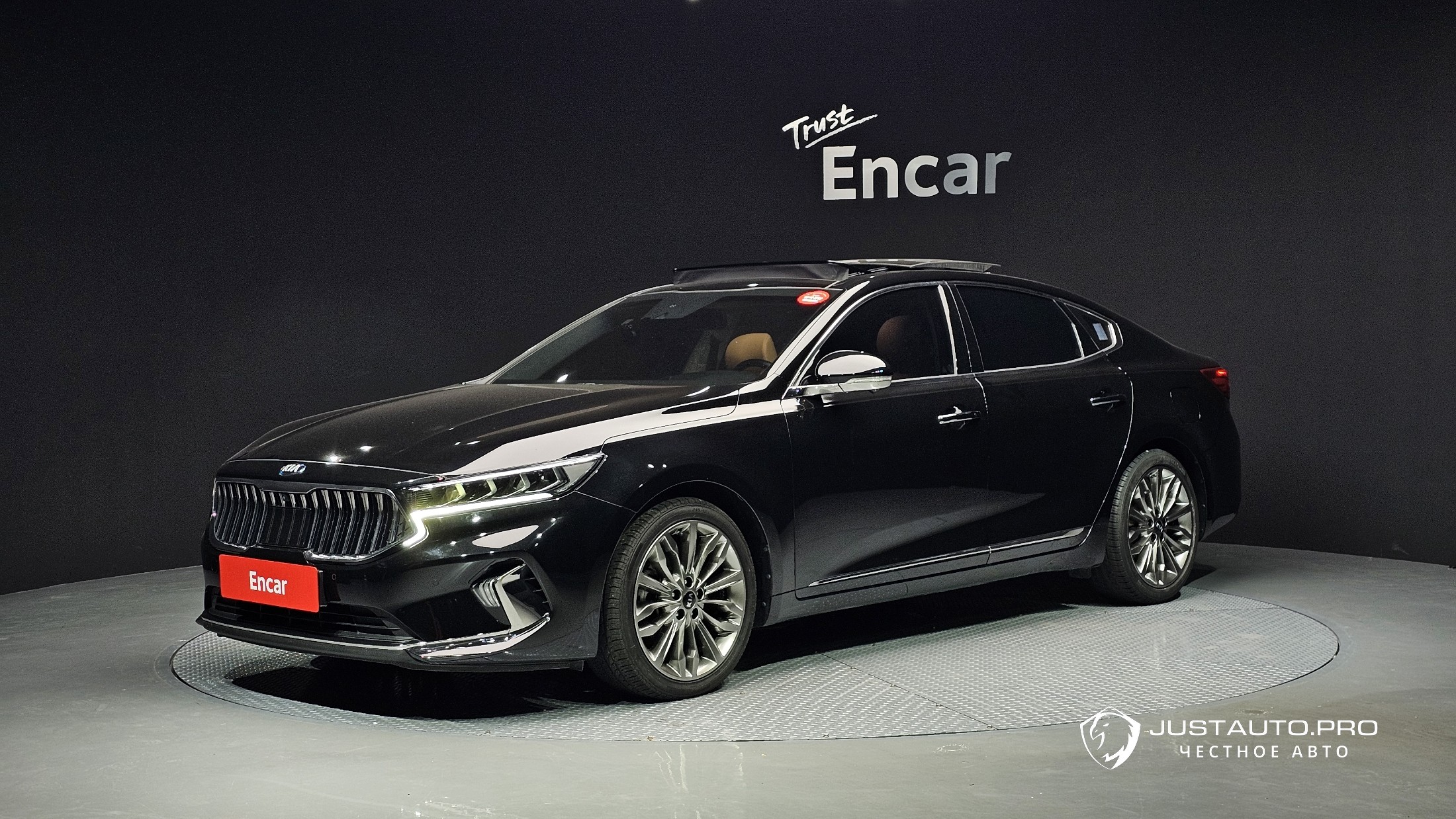 Автомобиль Kia K7