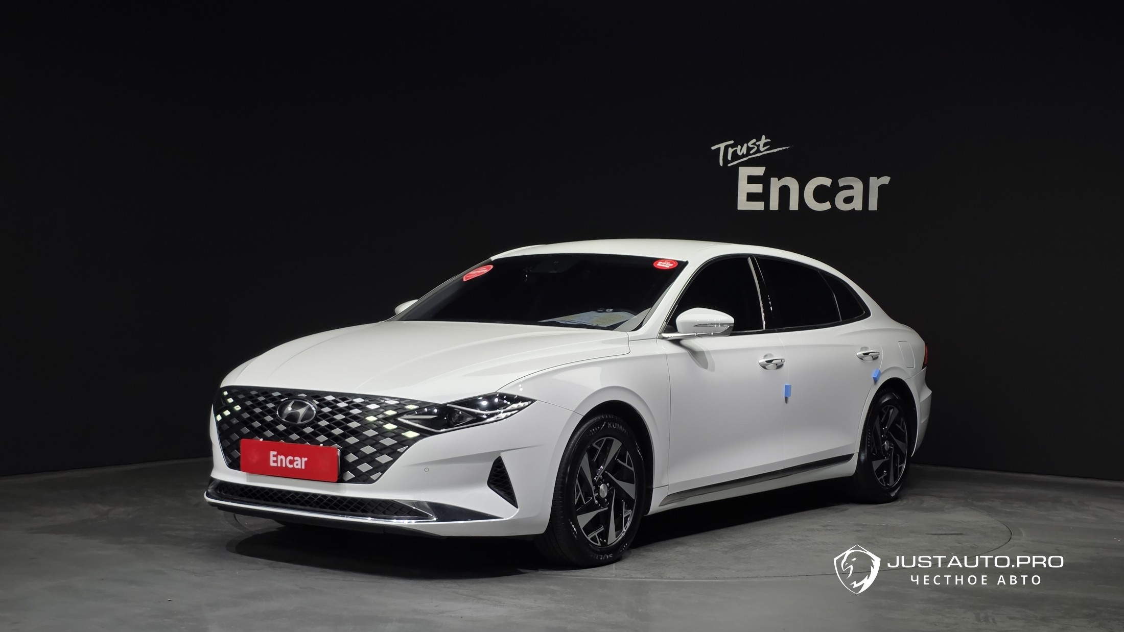 Автомобиль Hyundai Grandeur