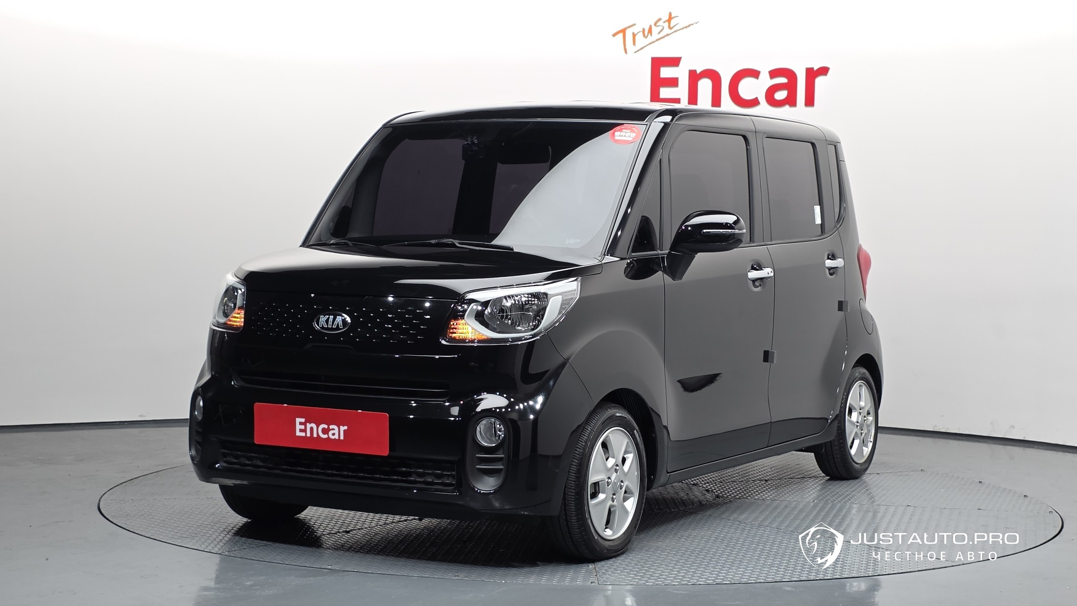 Автомобиль Kia RAY