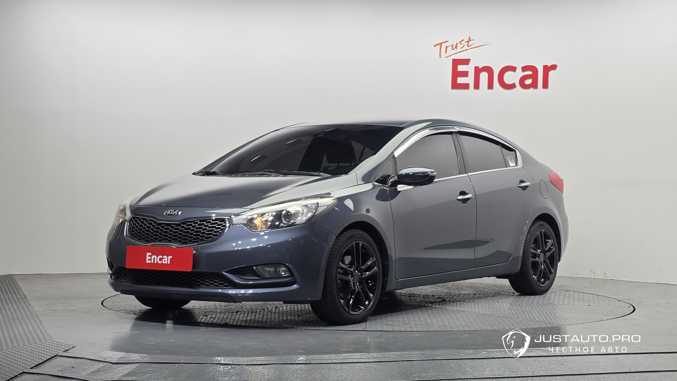 Автомобиль Kia K3