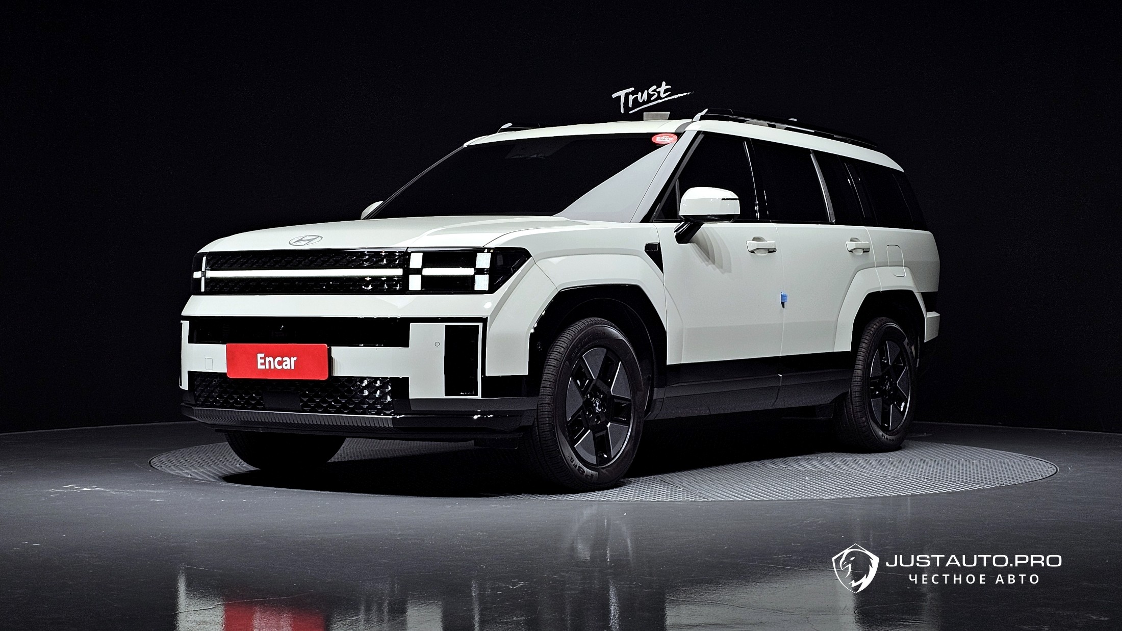Автомобиль Hyundai Santafe