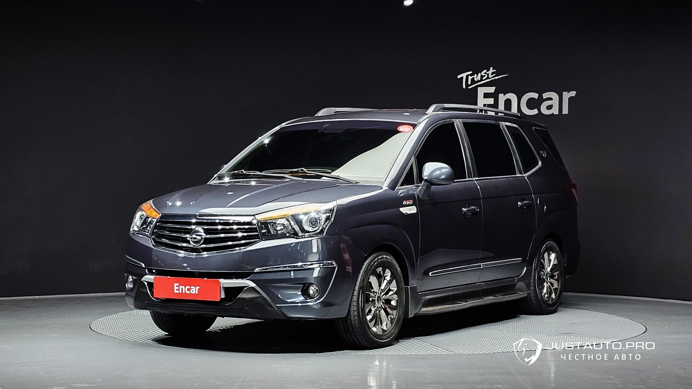 Автомобиль KG_Mobility_Ssangyong KORANDO