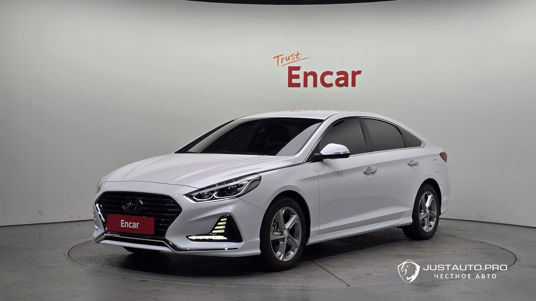 Автомобиль Hyundai Sonata