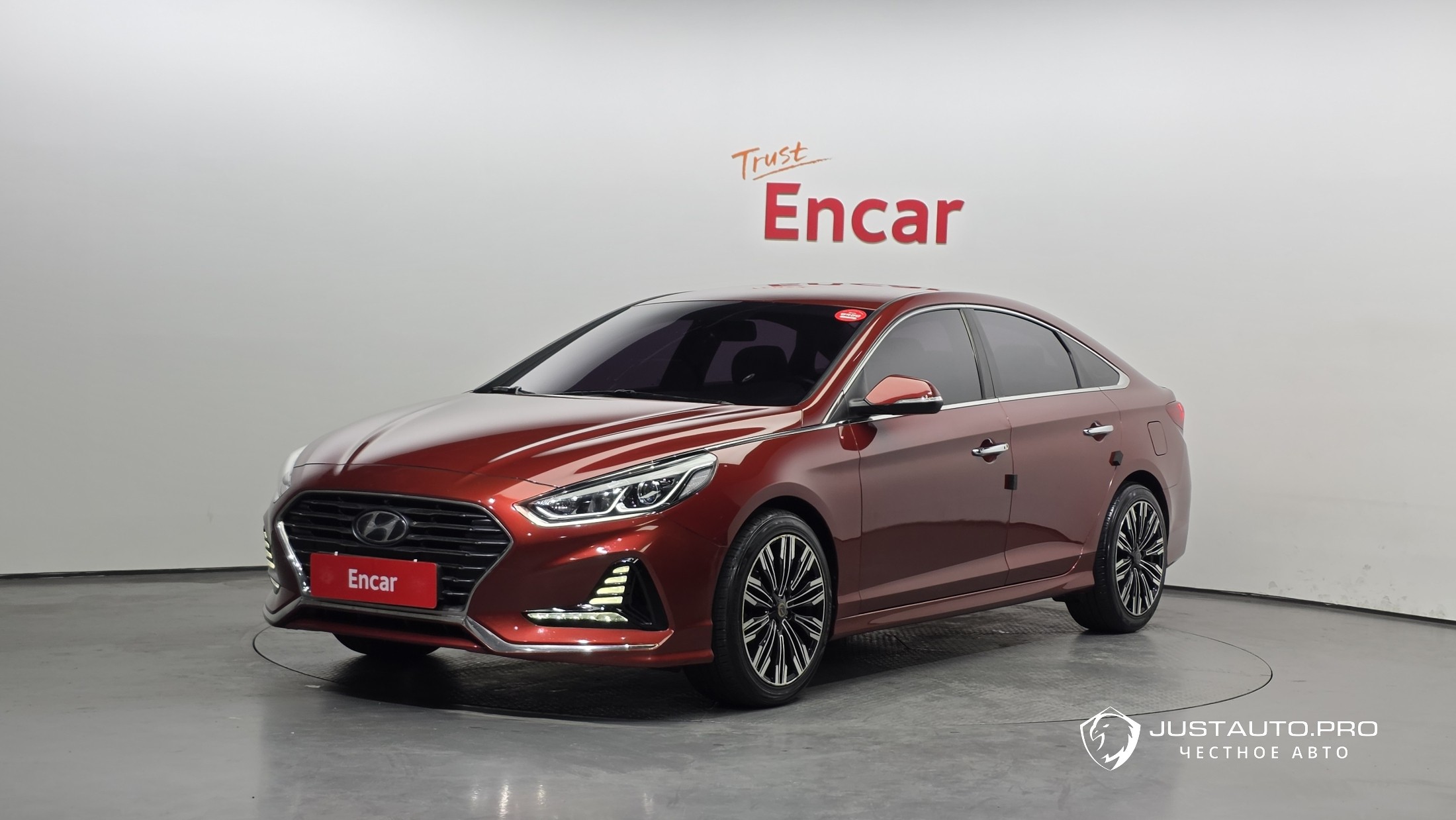 Автомобиль Hyundai Sonata