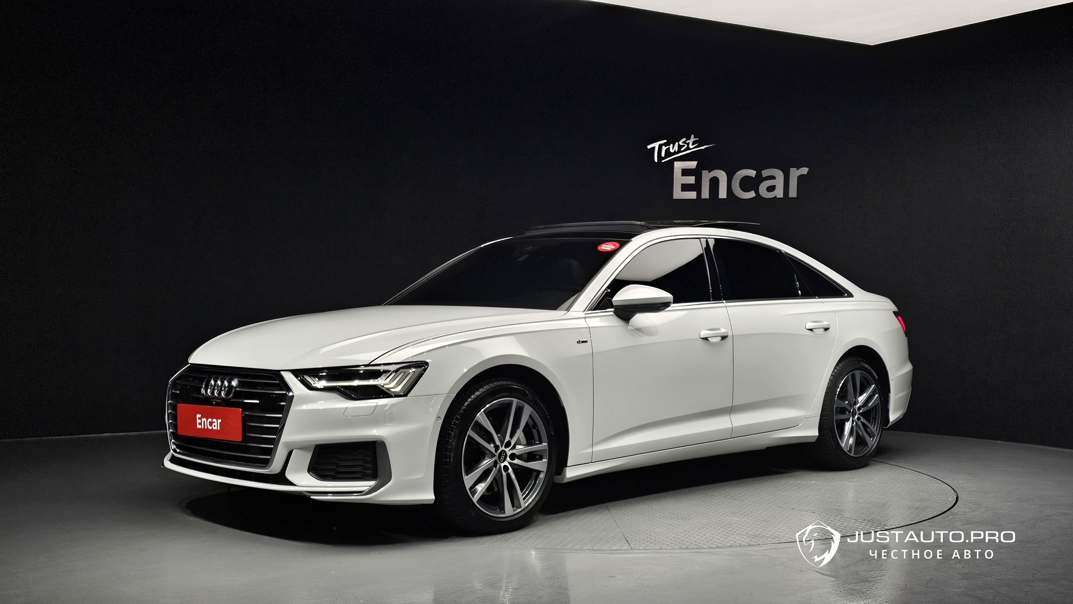 Автомобиль Audi A6