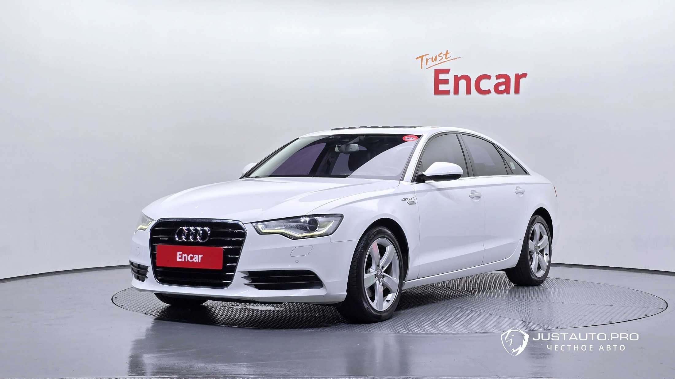 Автомобиль Audi A6