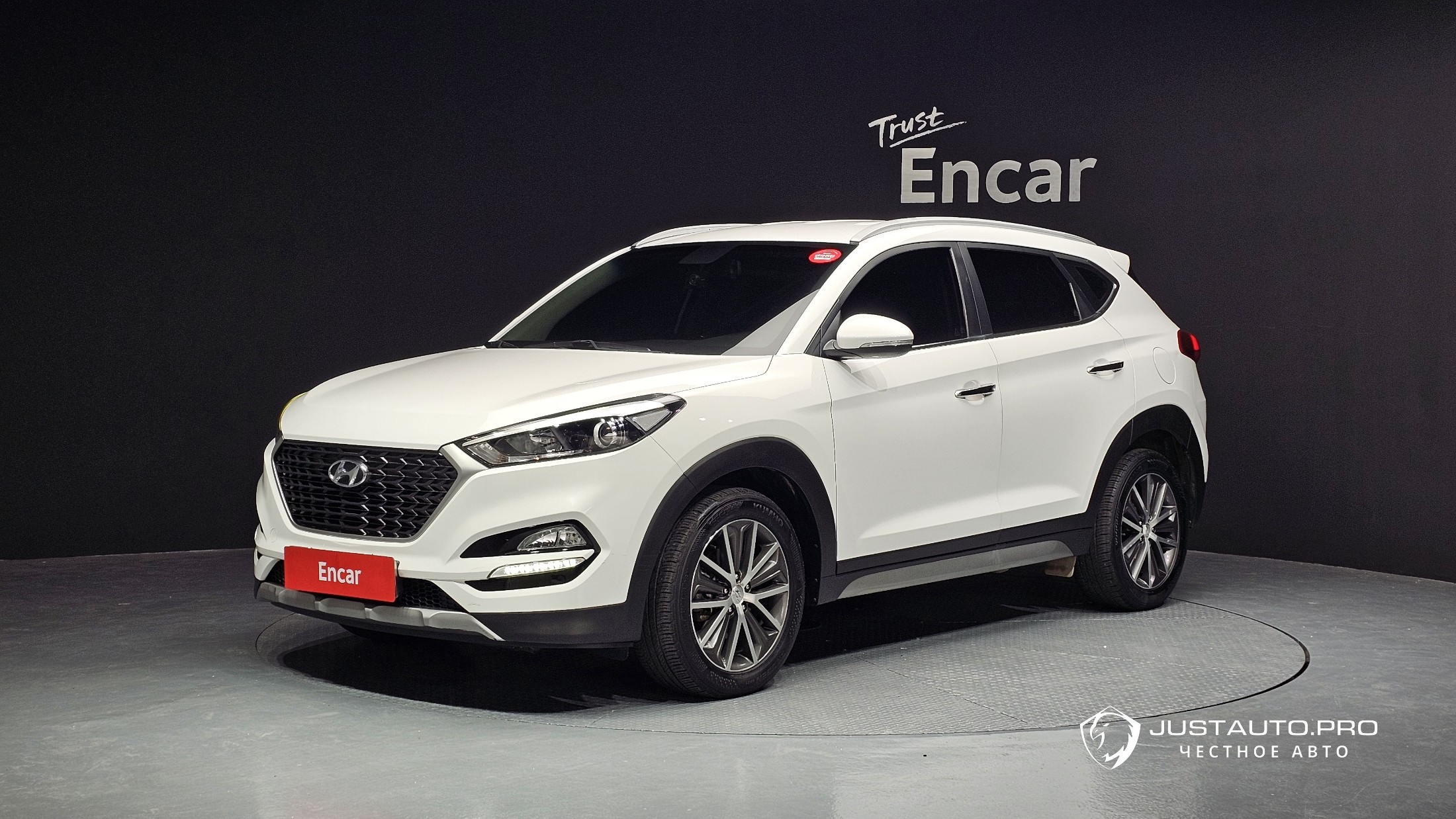 Автомобиль Hyundai Tucson