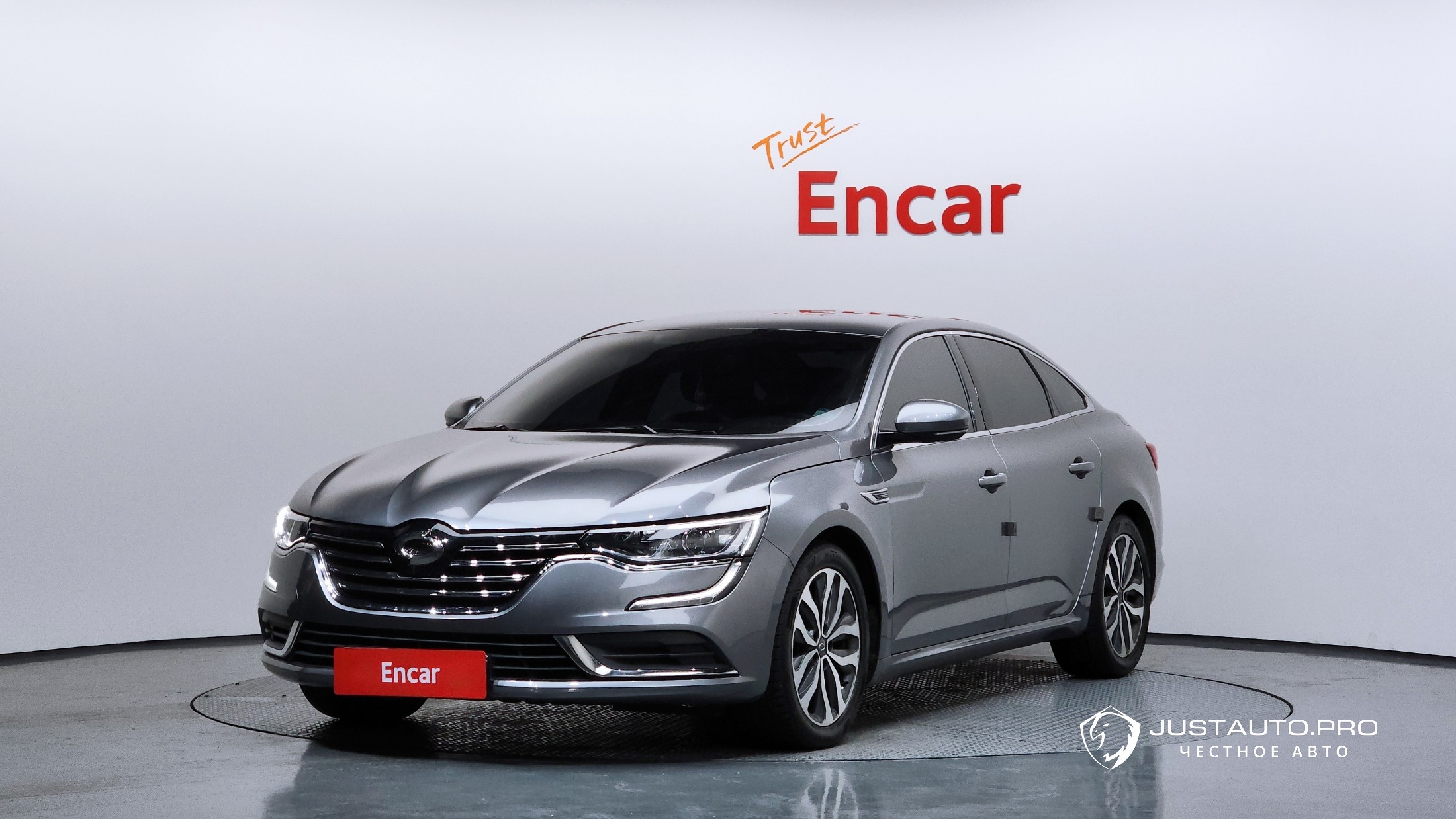 Автомобиль Renault-KoreaSamsung SM6