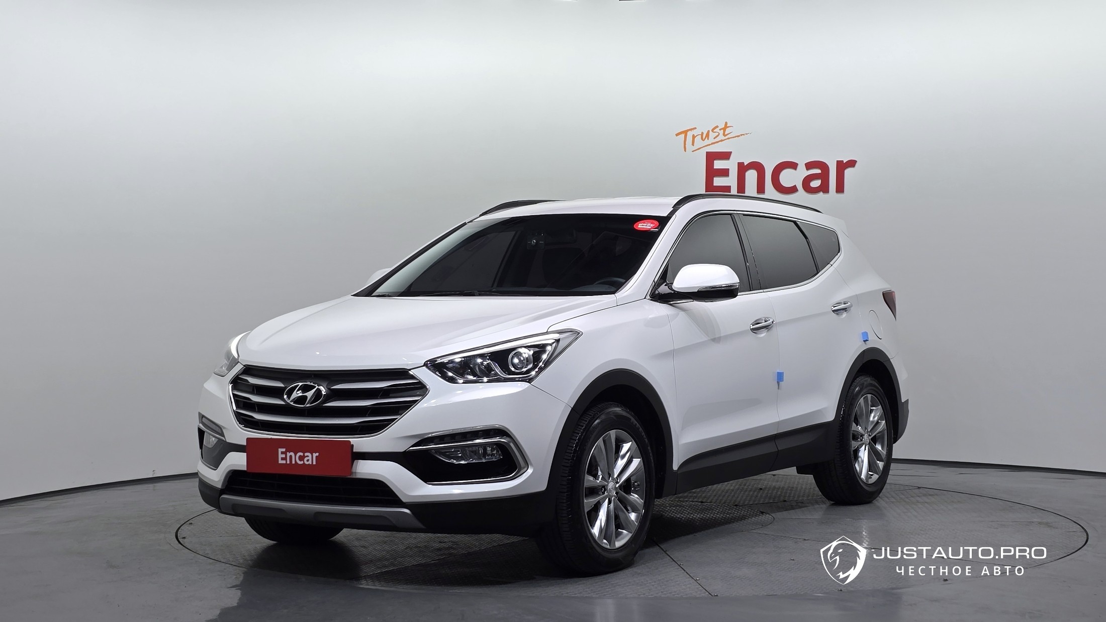 Автомобиль Hyundai Santafe