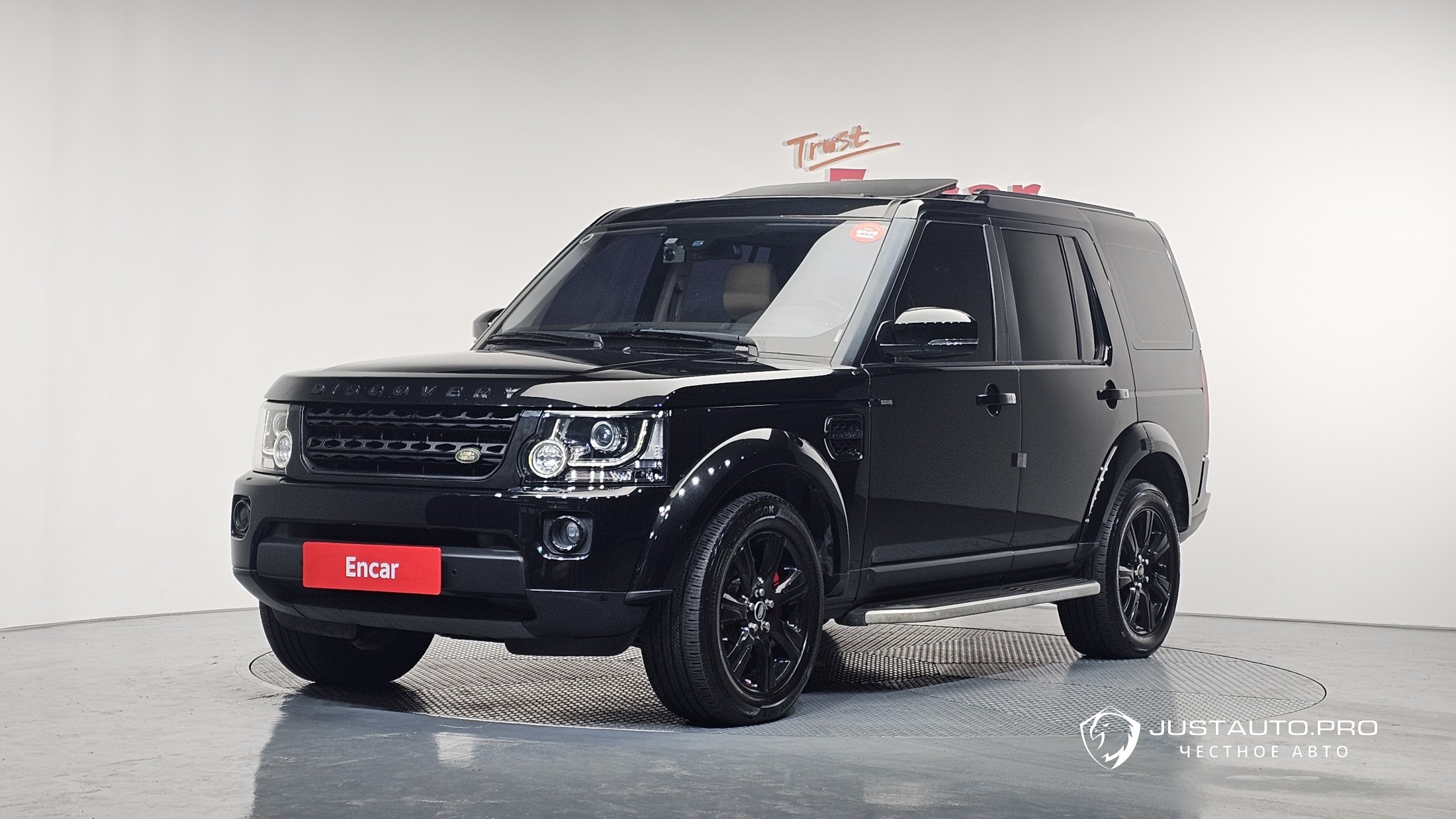 Автомобиль Land Rover Discovery